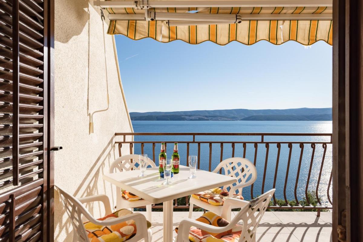 Studio Apartment with Sea View photo 1