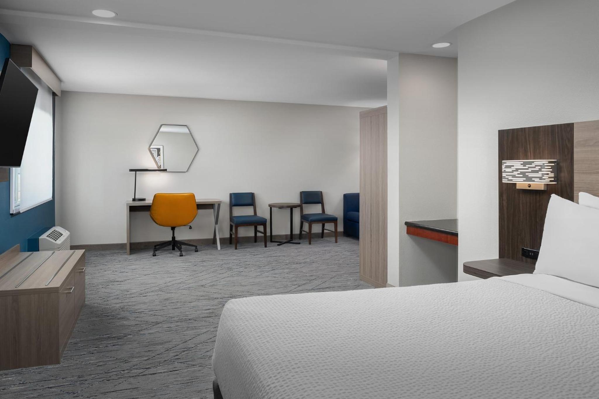 King Suite - Photo 4