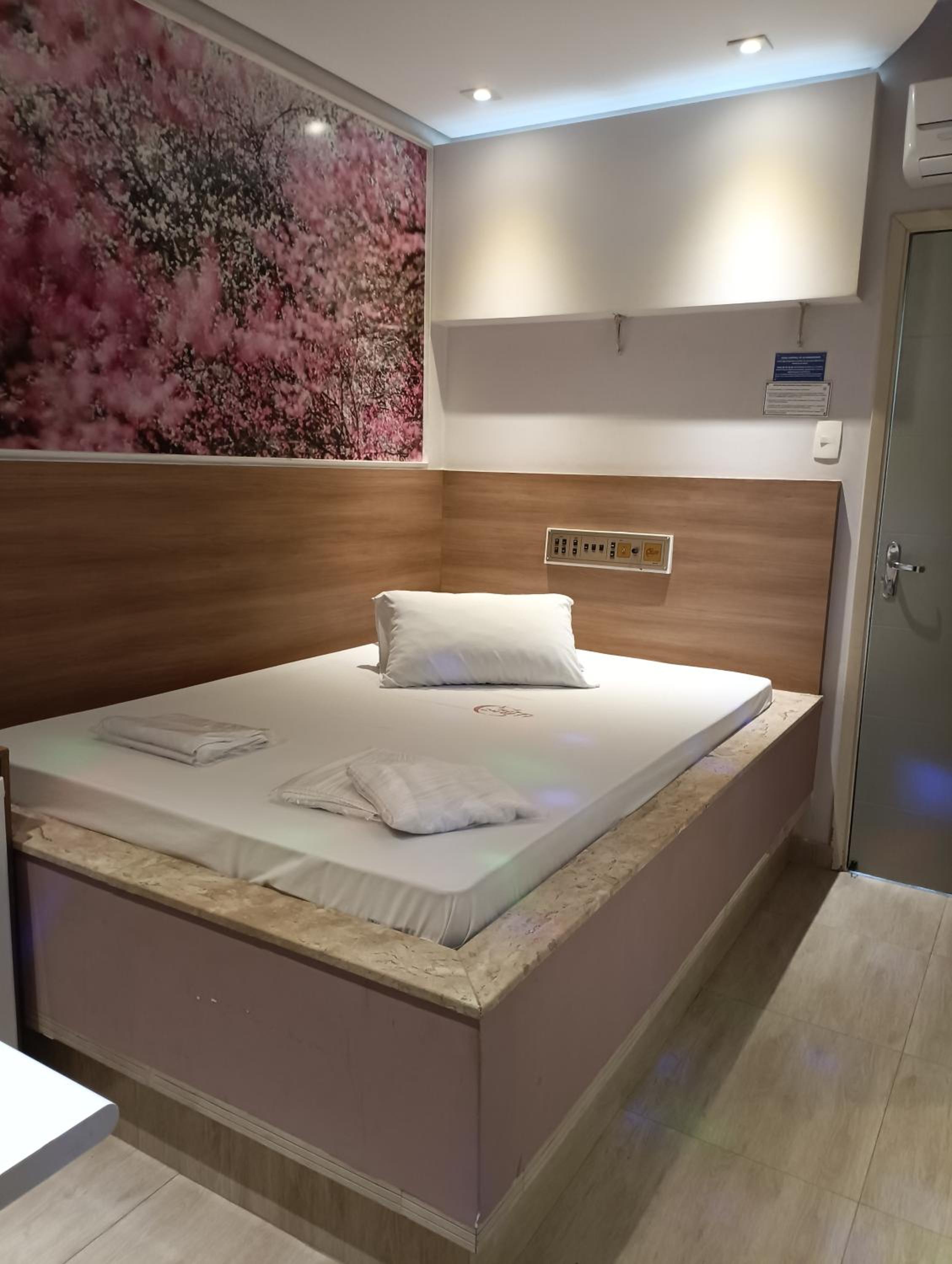 Small Single Room
