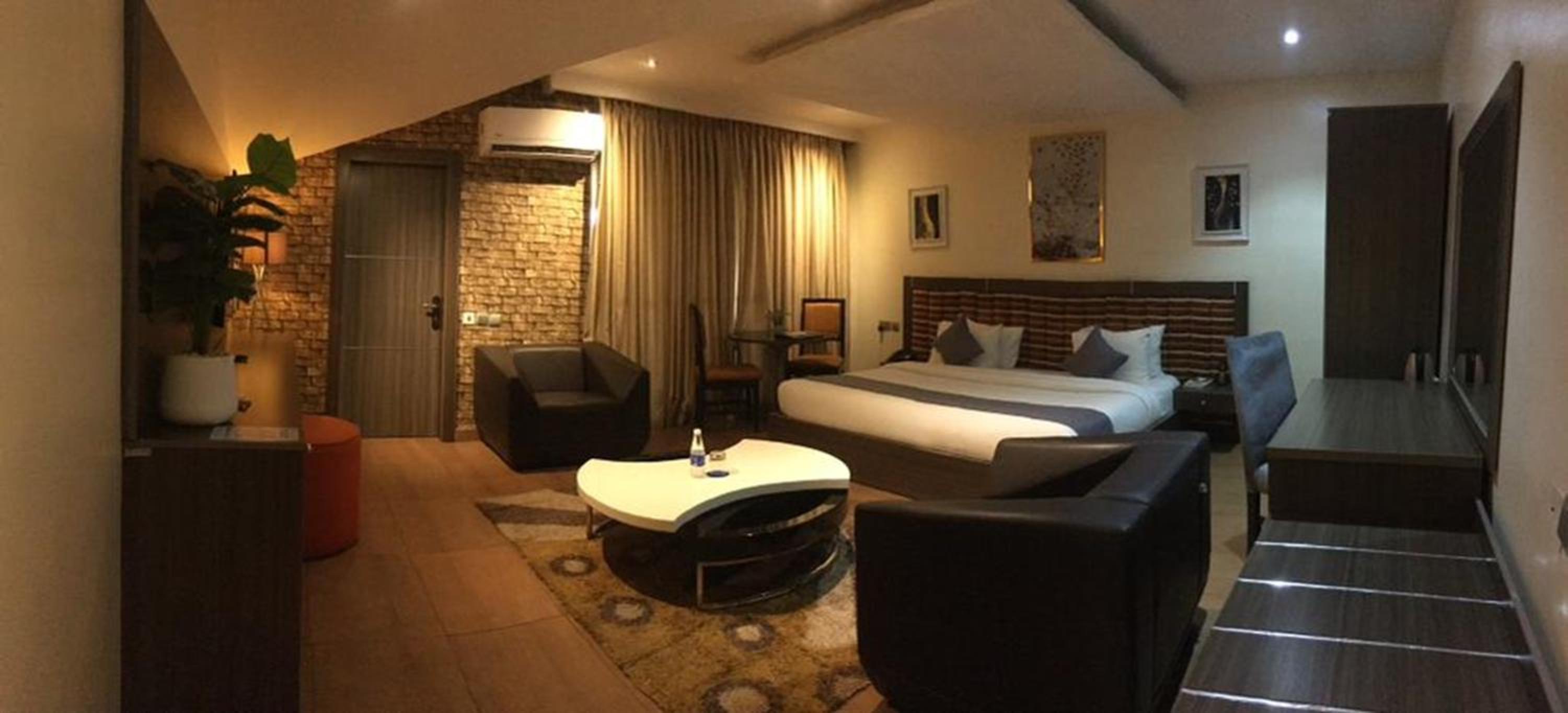 Presidential Suite photo 2