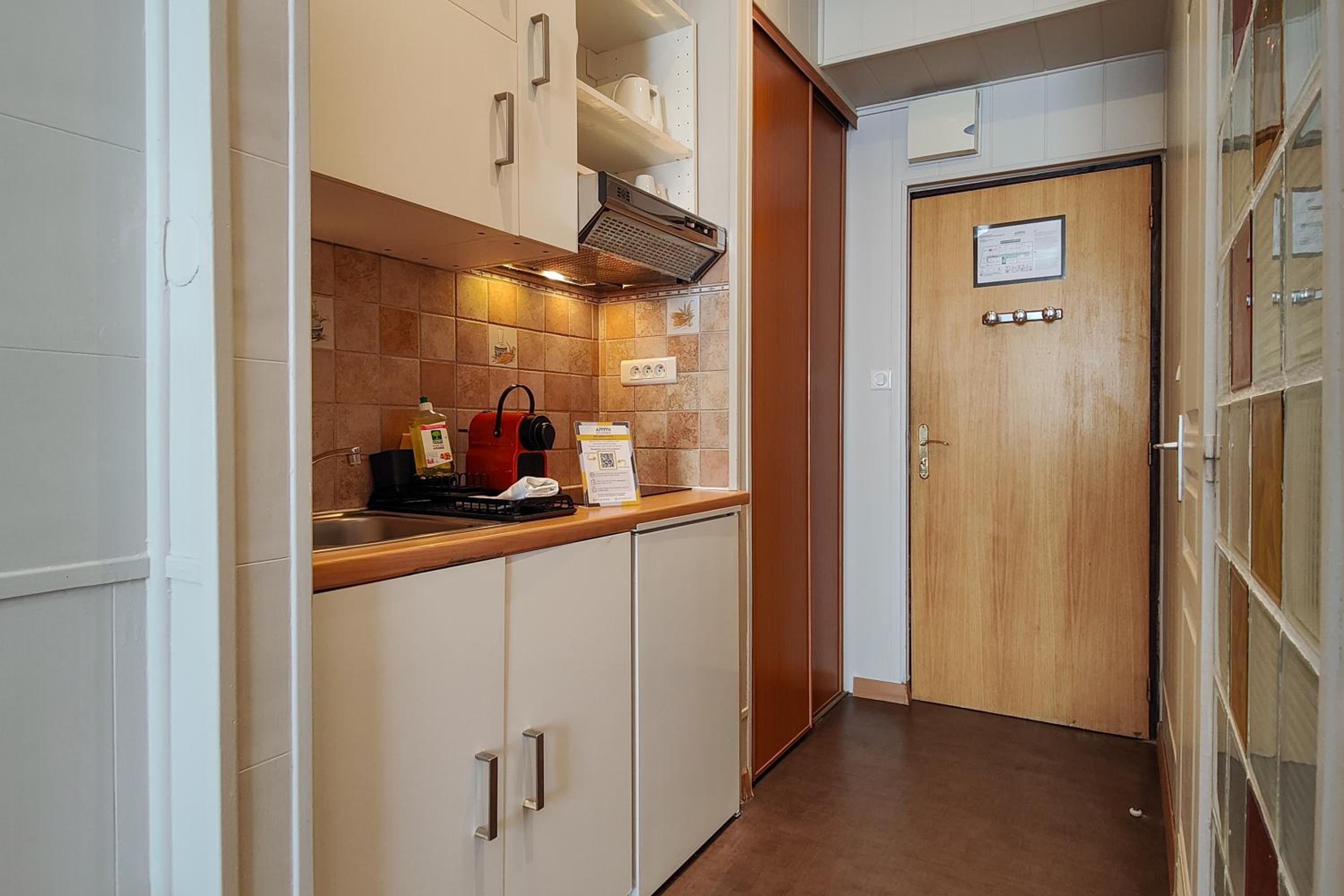 Standard Double Studio - Photo 11
