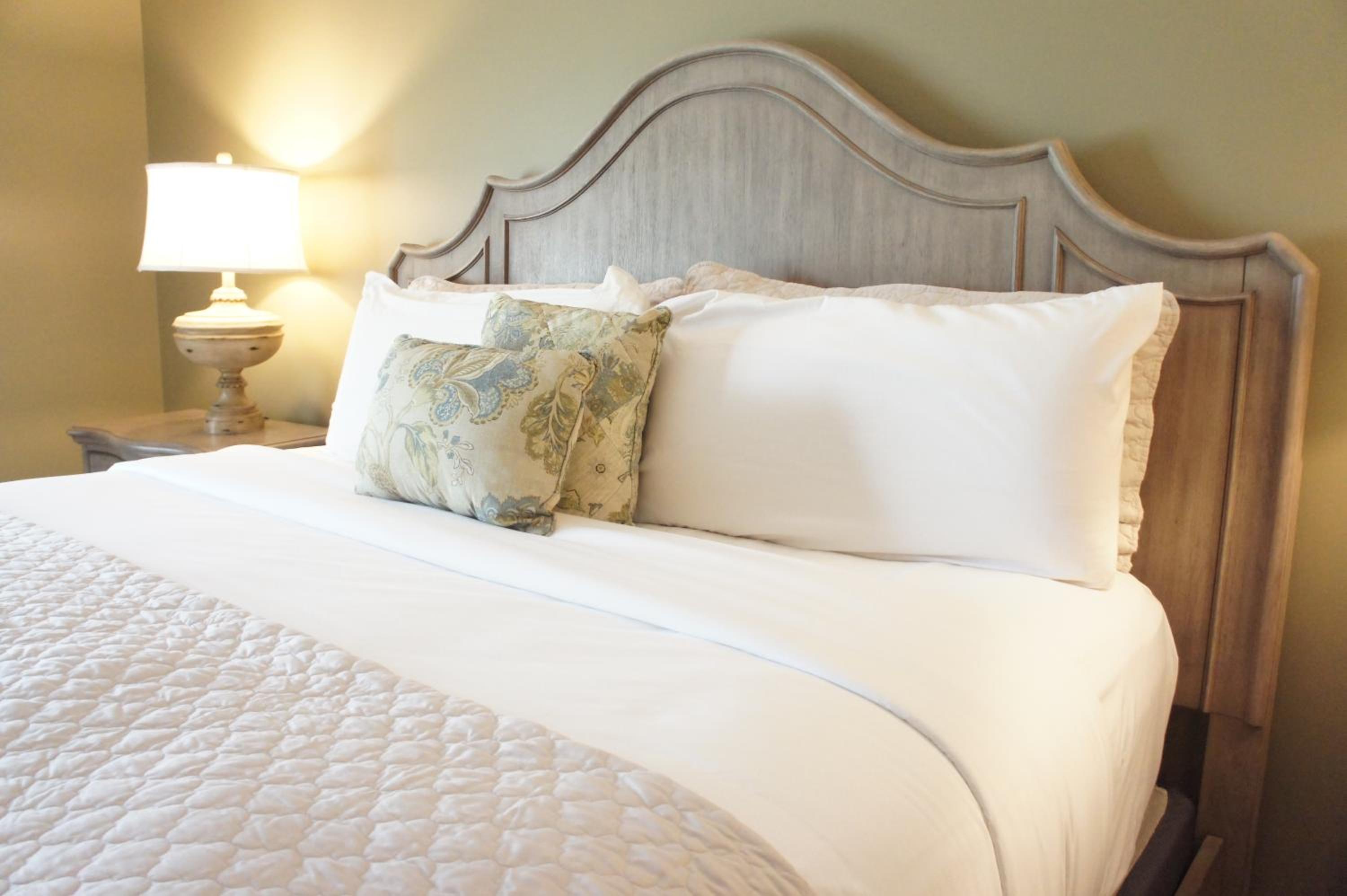 Deluxe King Room photo 3