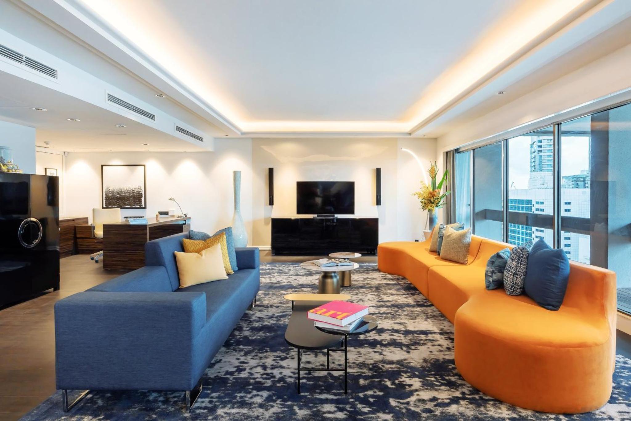 Presidential Suite thumbnail 6