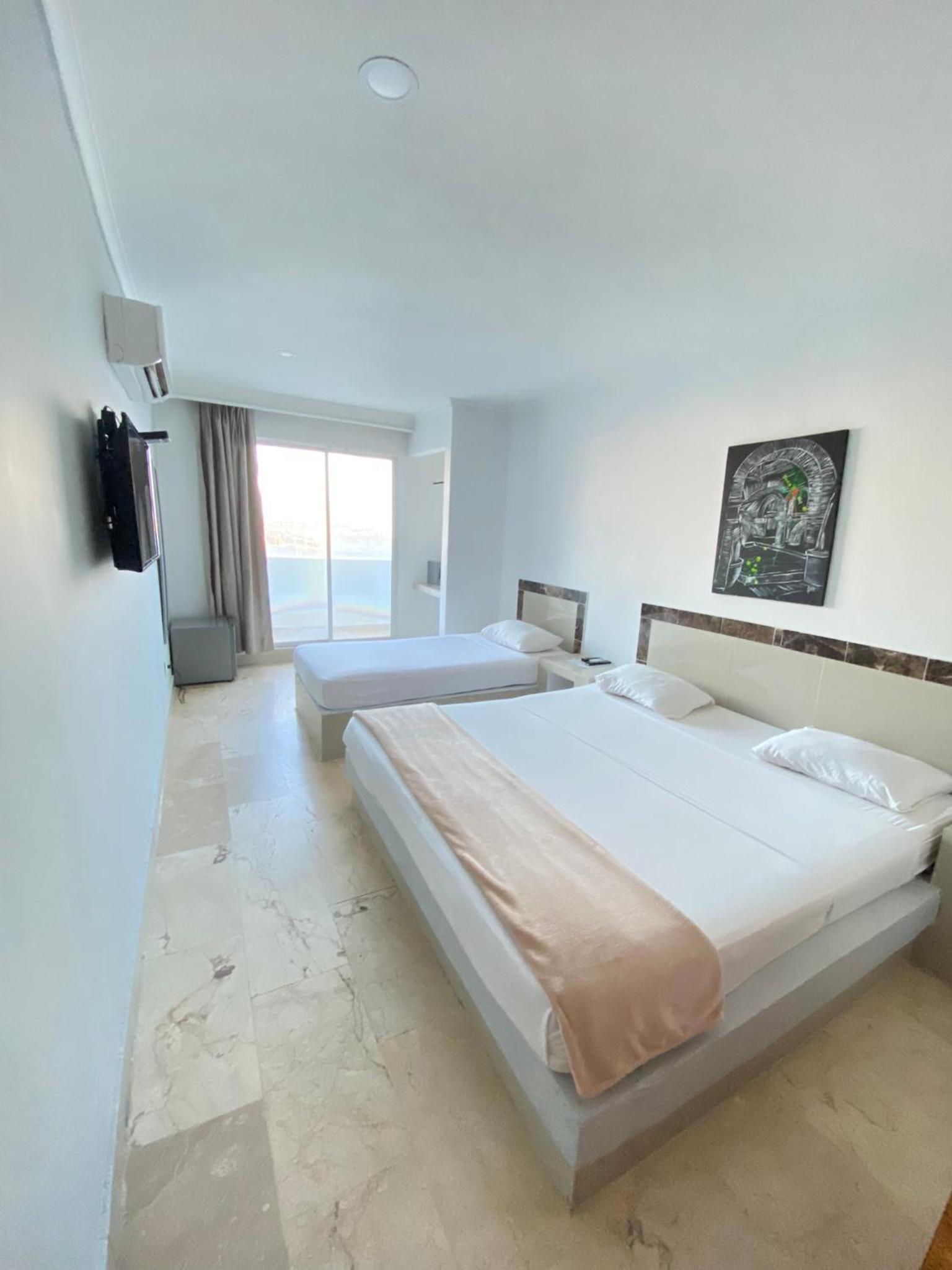 Standard Triple Room - Photo 2