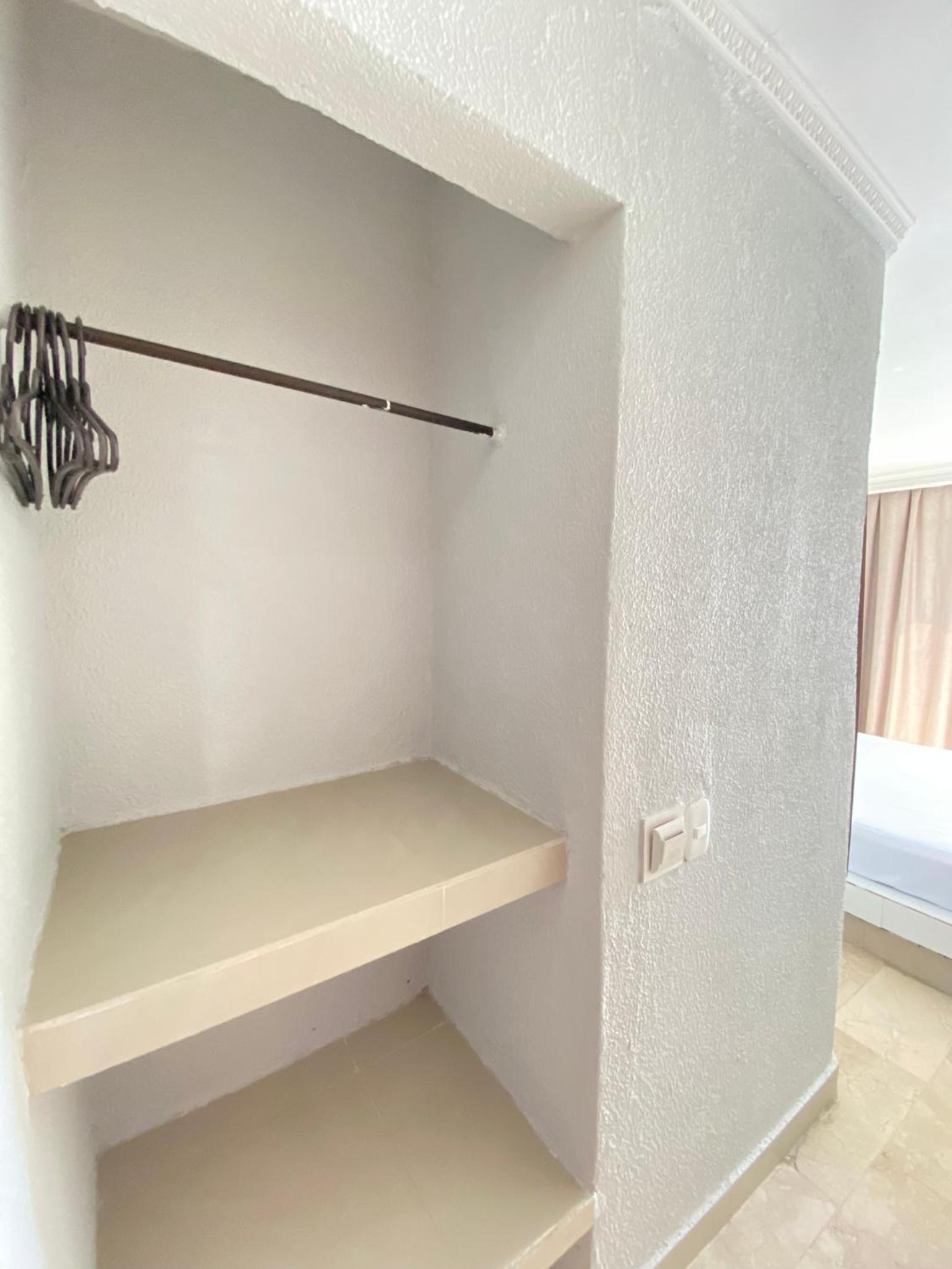 Double Room - Photo 6
