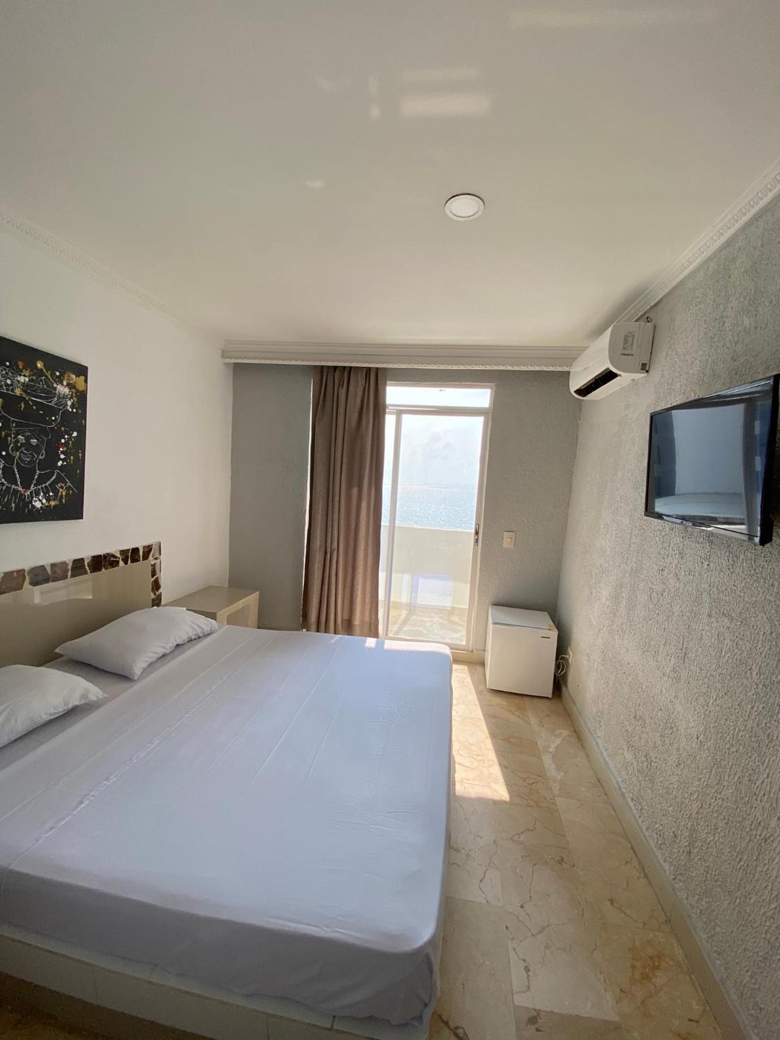 Double Room - Photo 4