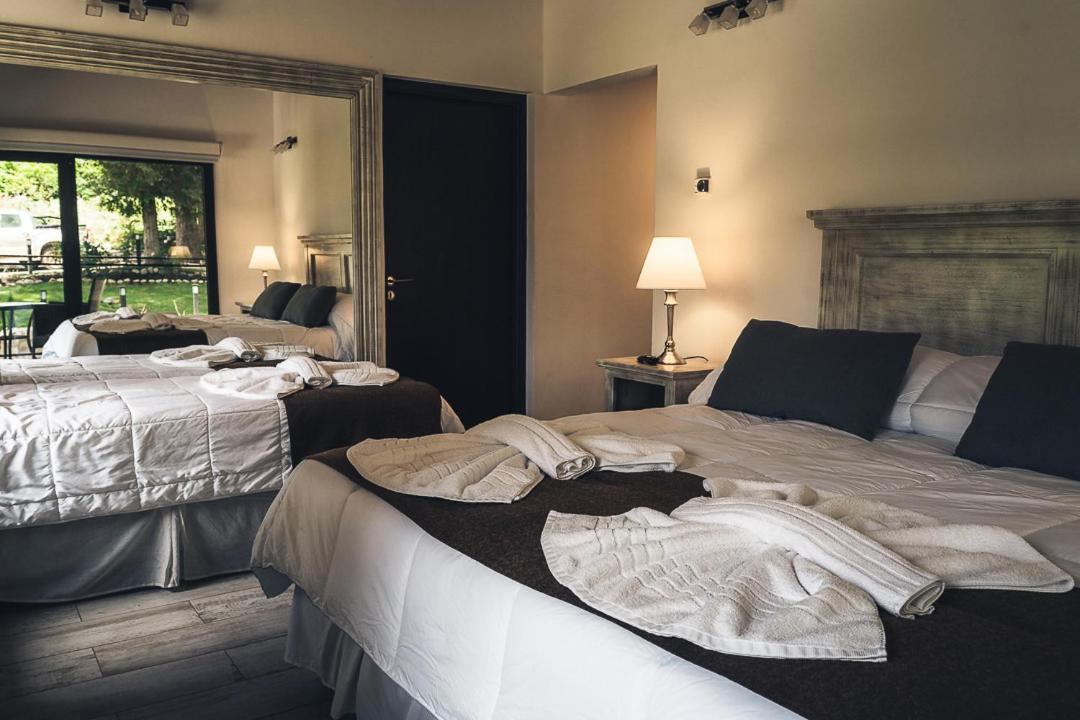 Deluxe Family Suite photo 1