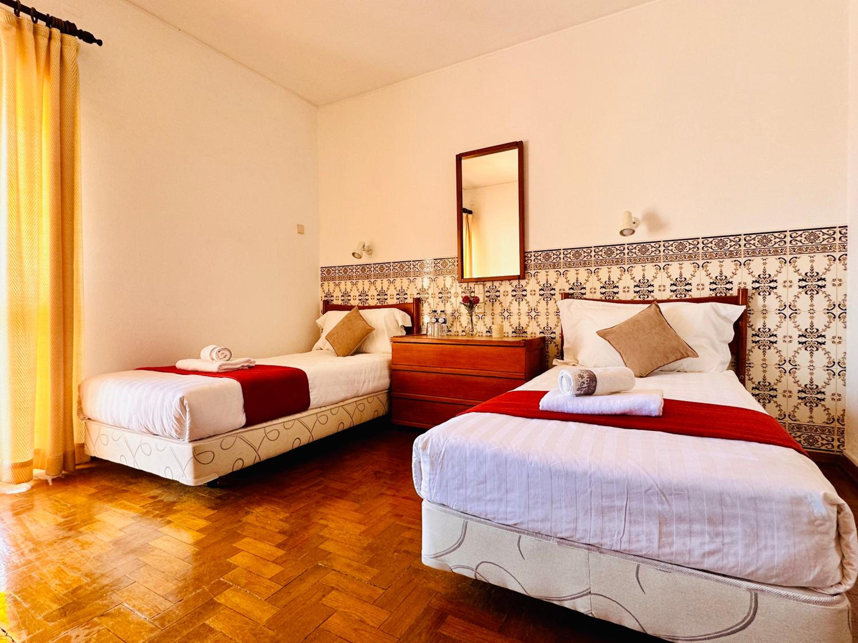 Standard Double or Twin Room with Sea View - Photo 6