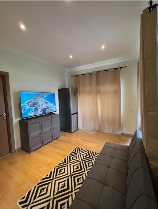 Two-Bedroom House photo 2