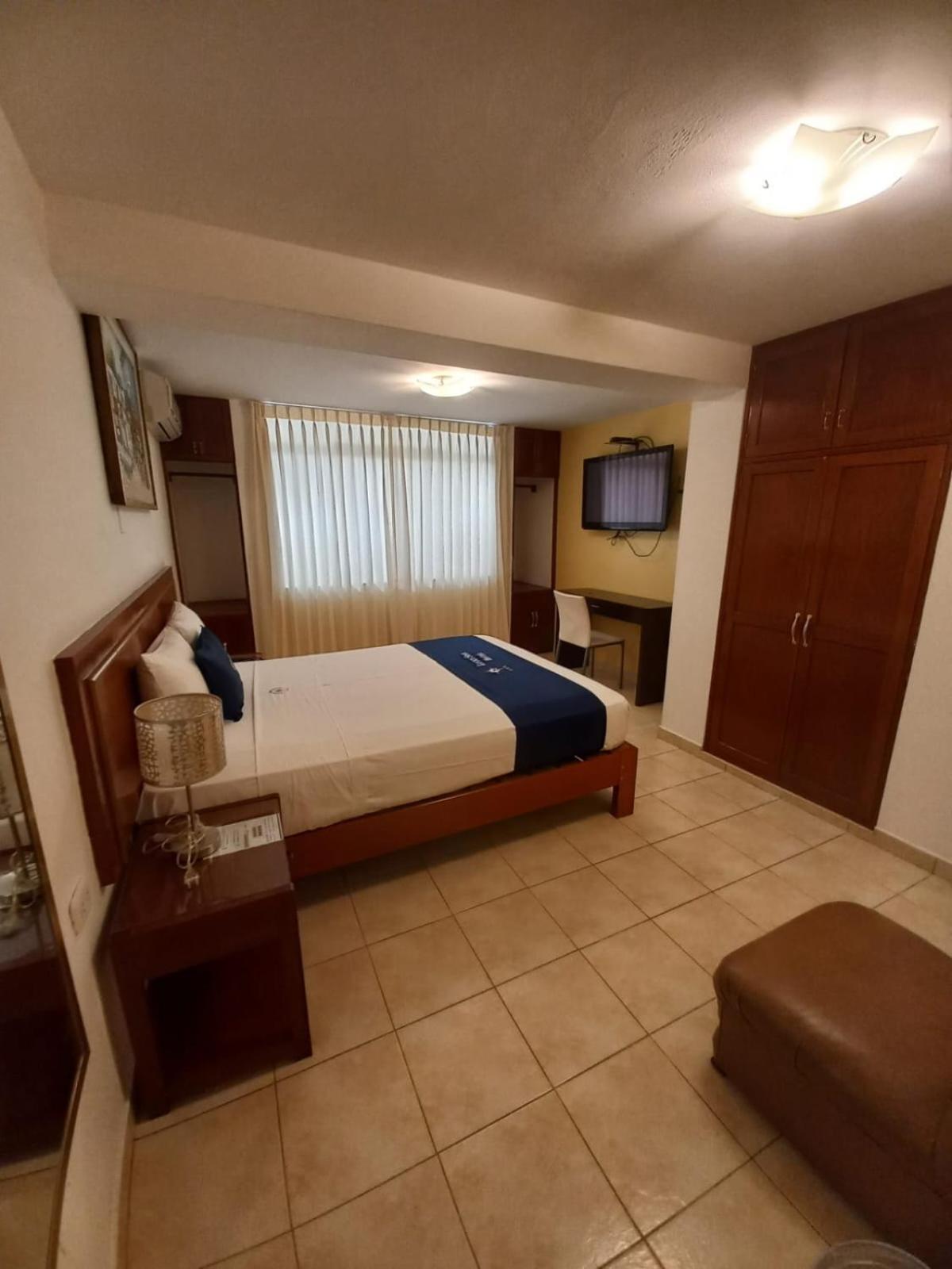Single Room with Private Bathroom