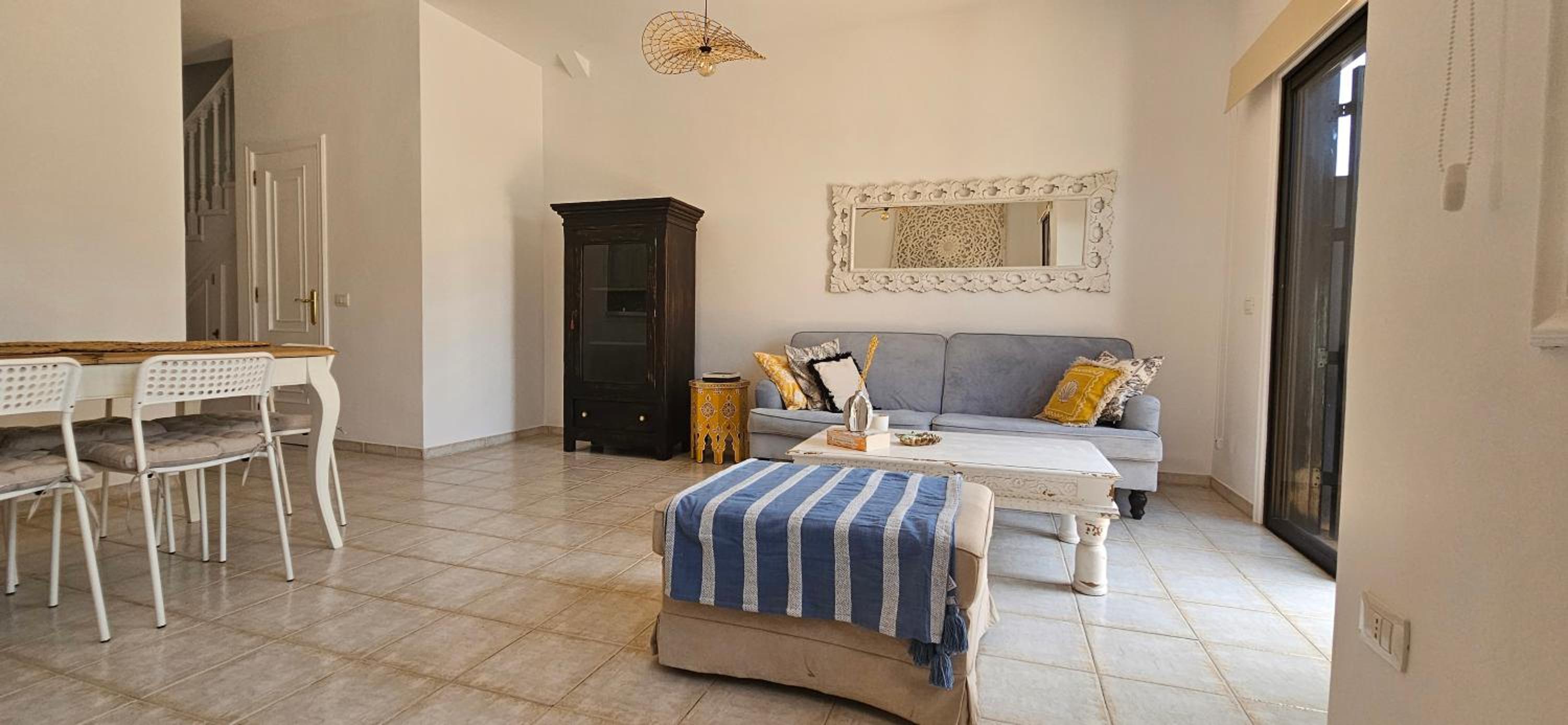 Casa de tres habitaciones