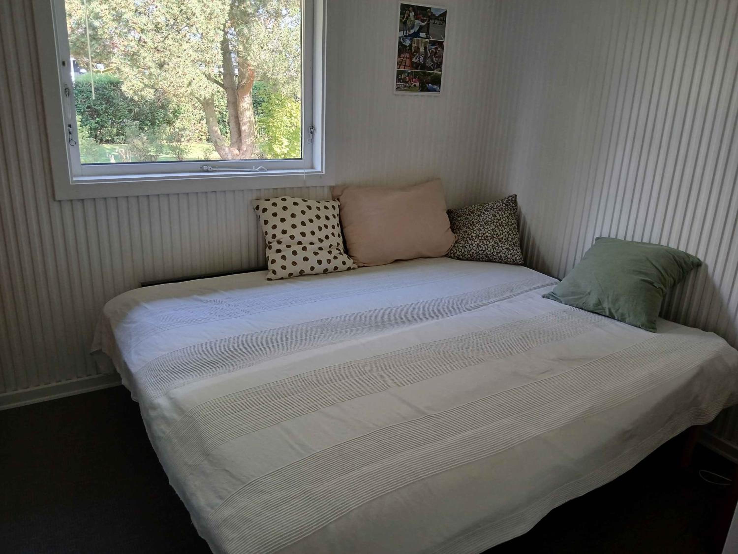 Three-Bedroom Holiday Home  photo 2