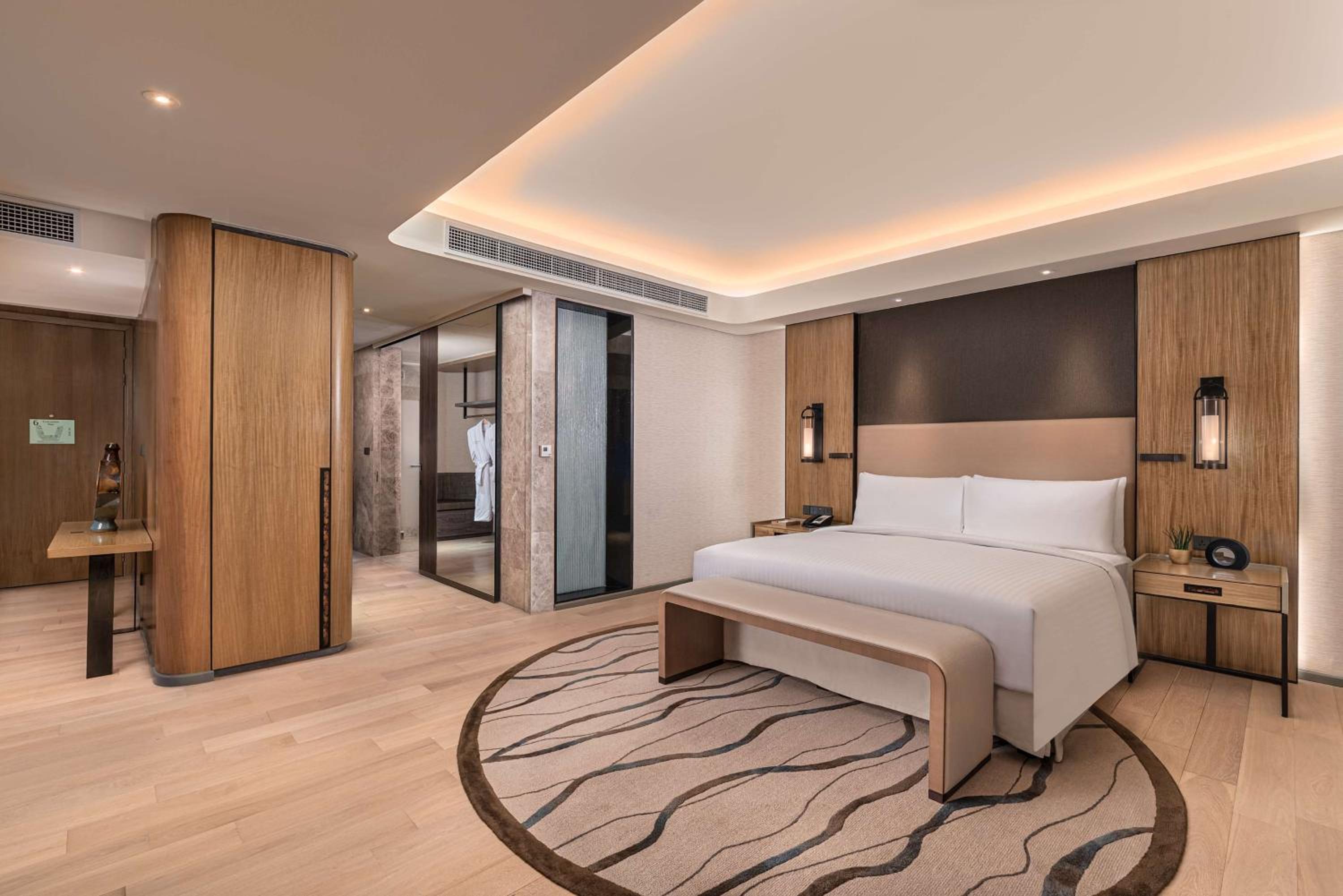 Premier King Room with Bay View