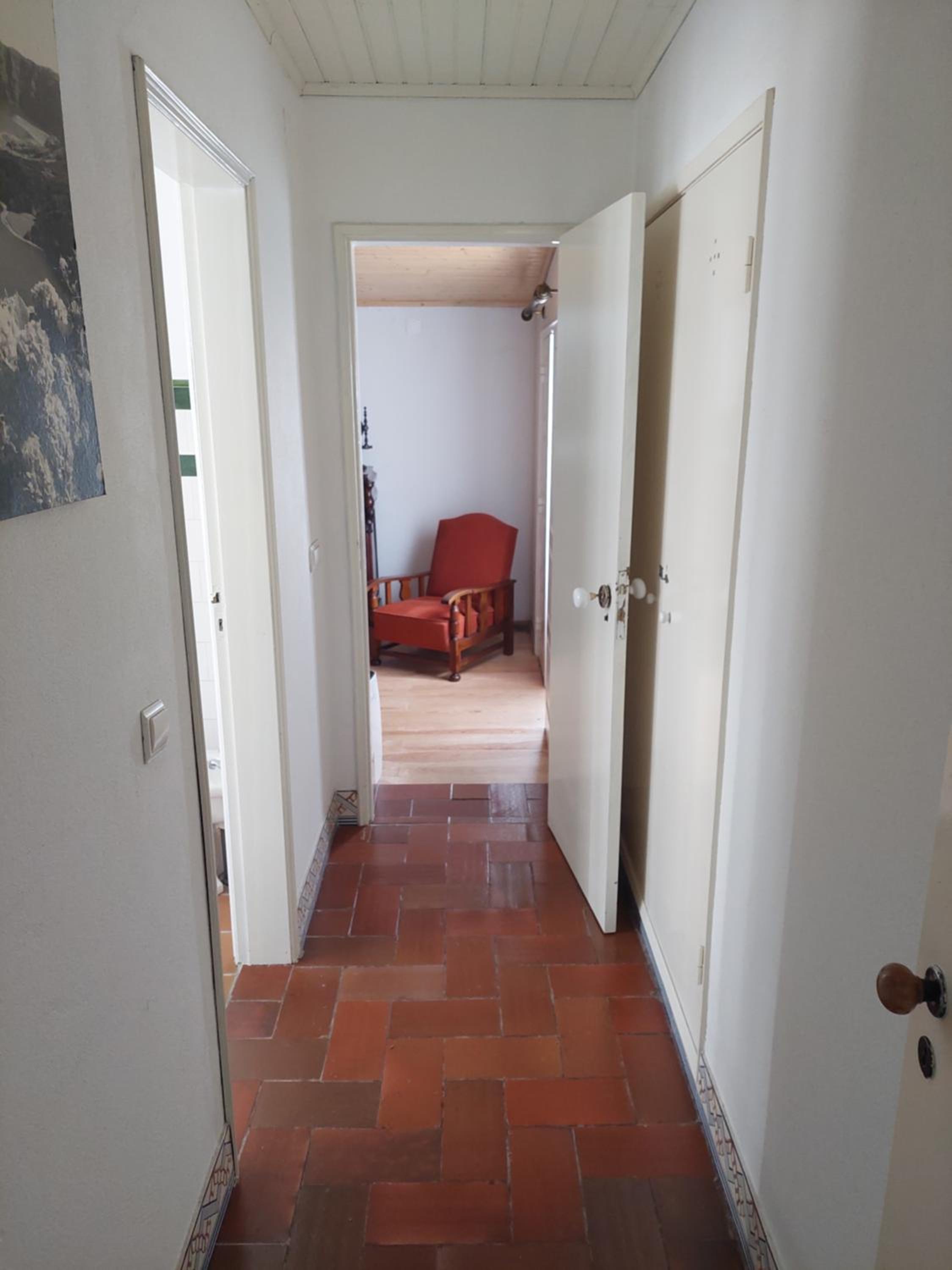 Three-Bedroom House photo 3