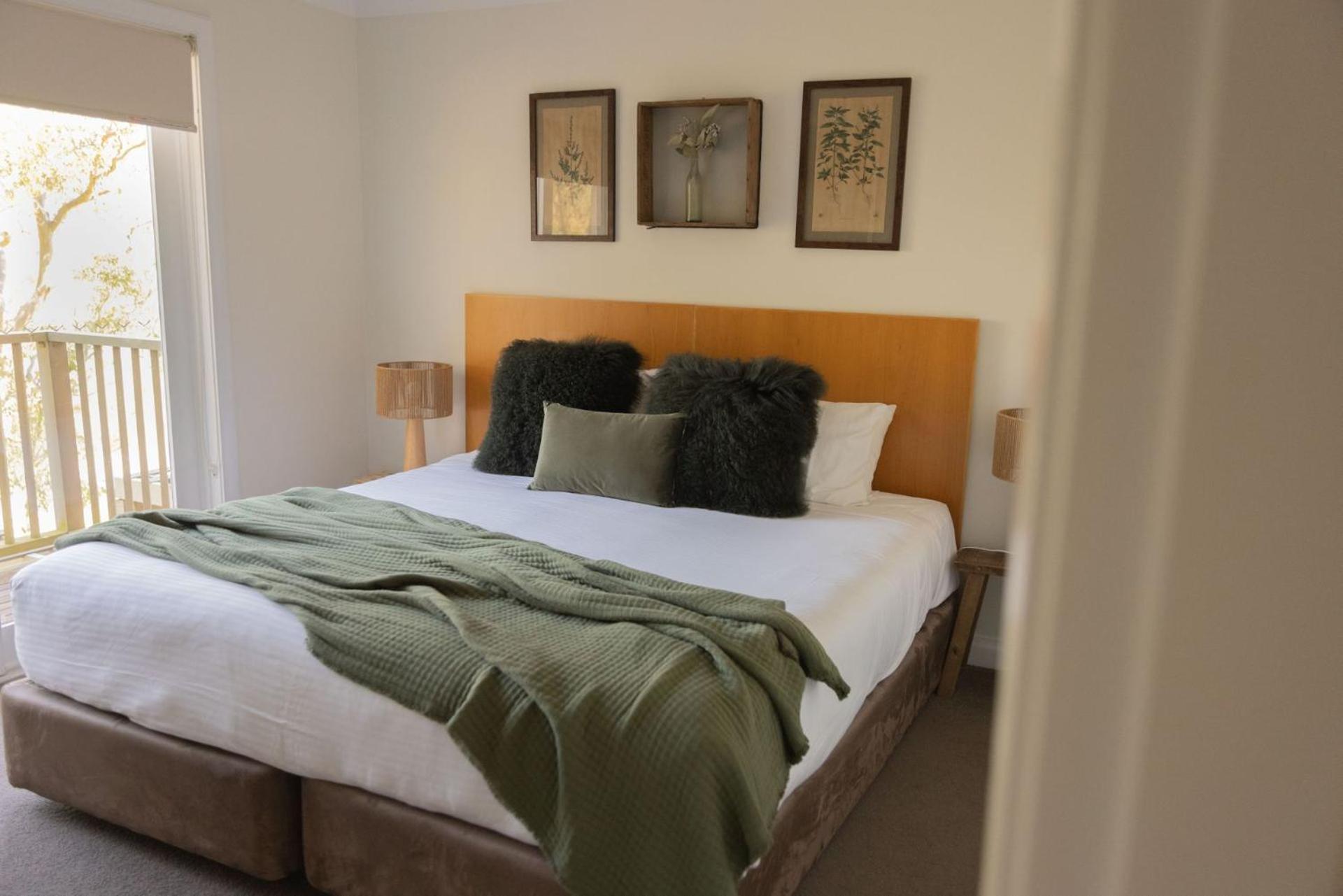 Three-Bedroom Villa - Photo 20