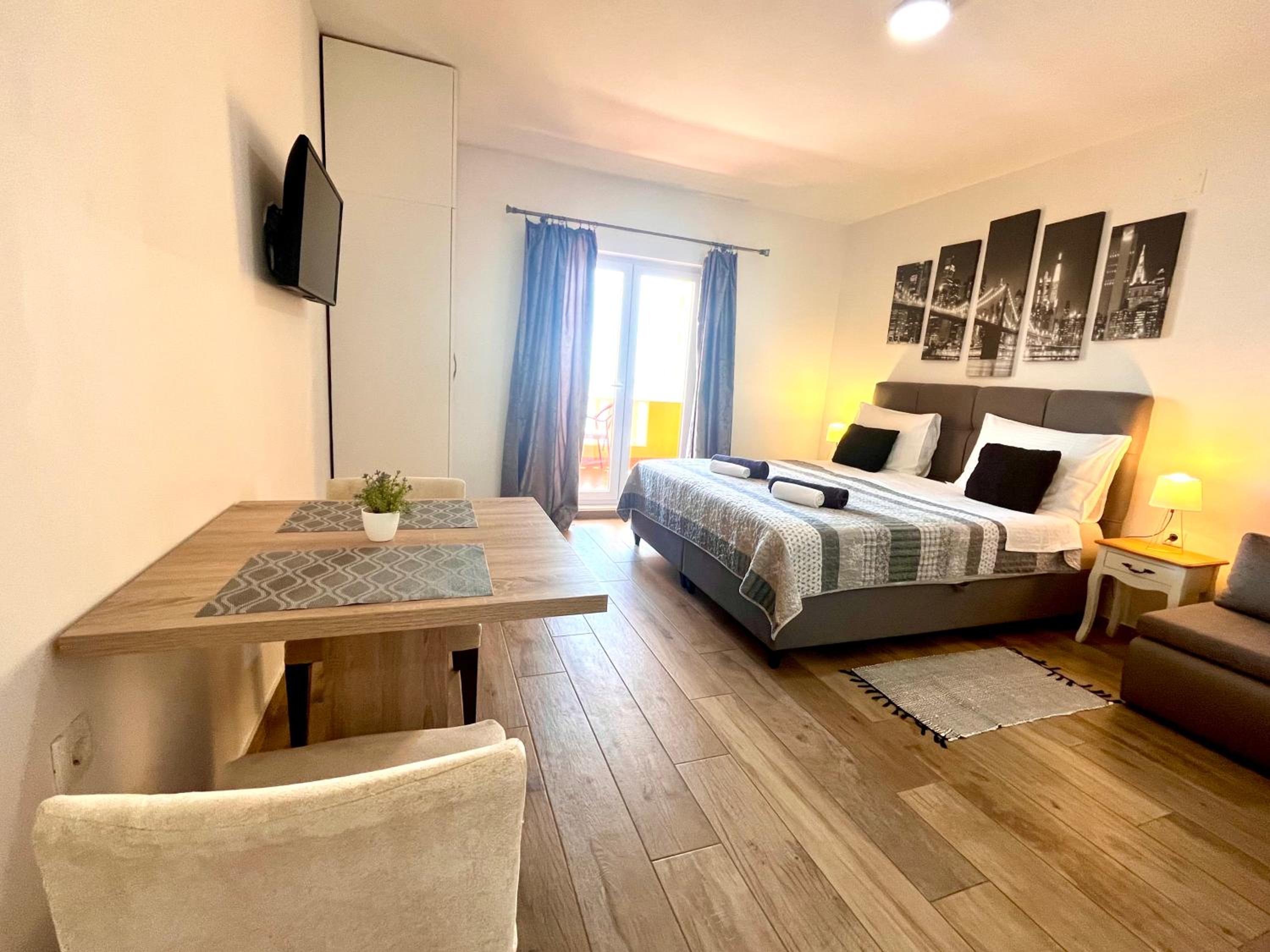 Studio with Sea View