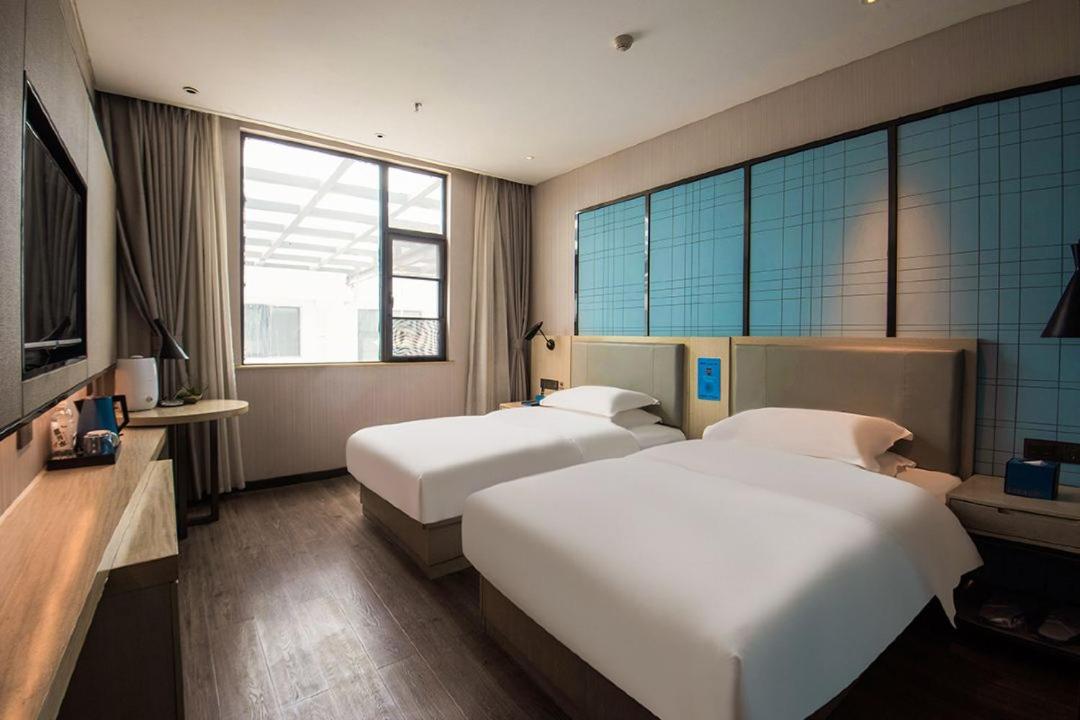 Deluxe Twin Room photo 1