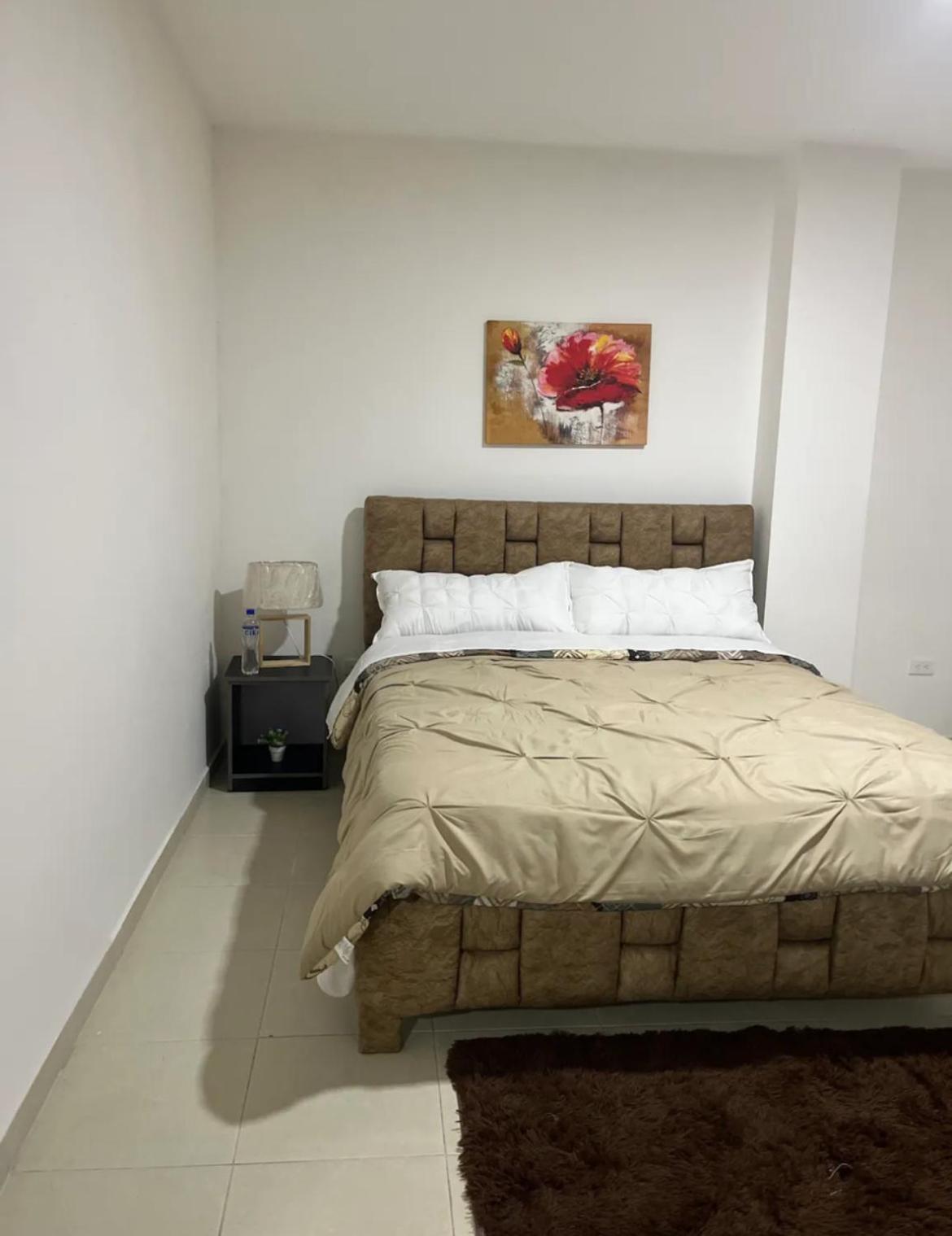 Two-Bedroom Apartment photo 2