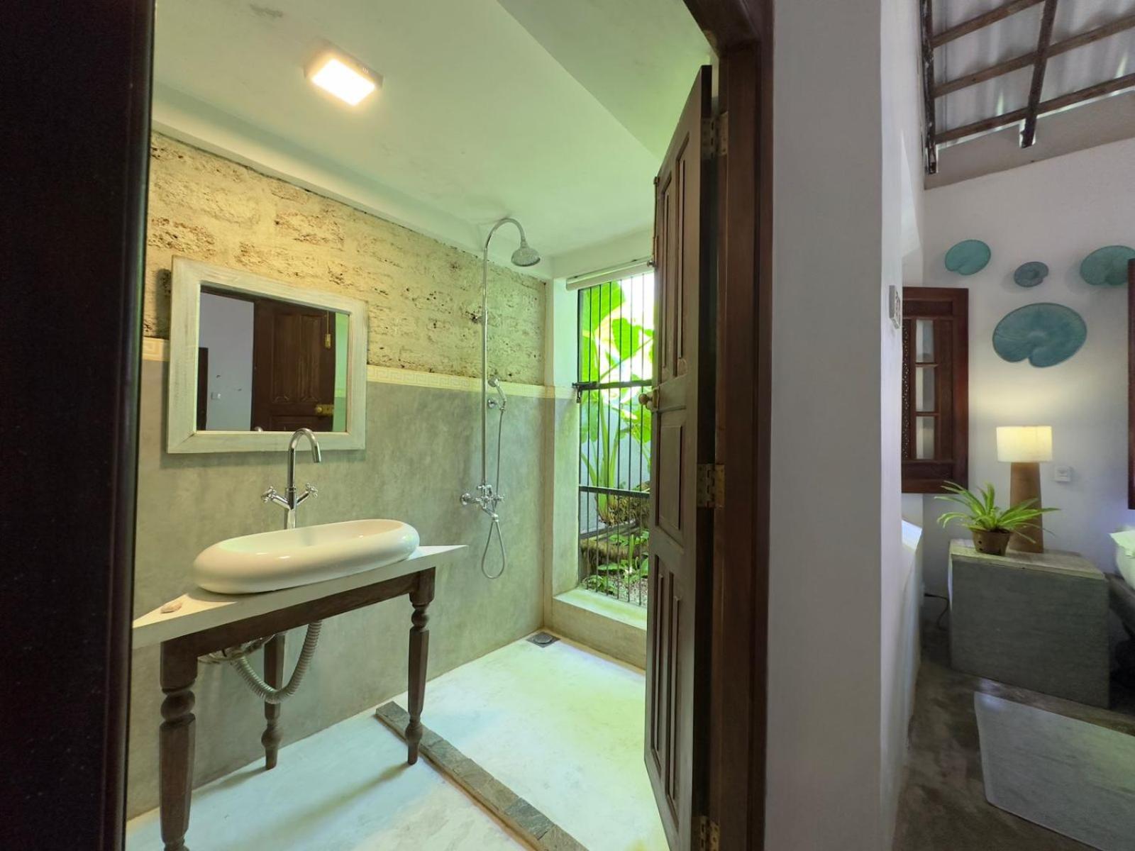 Deluxe Family Room photo 3