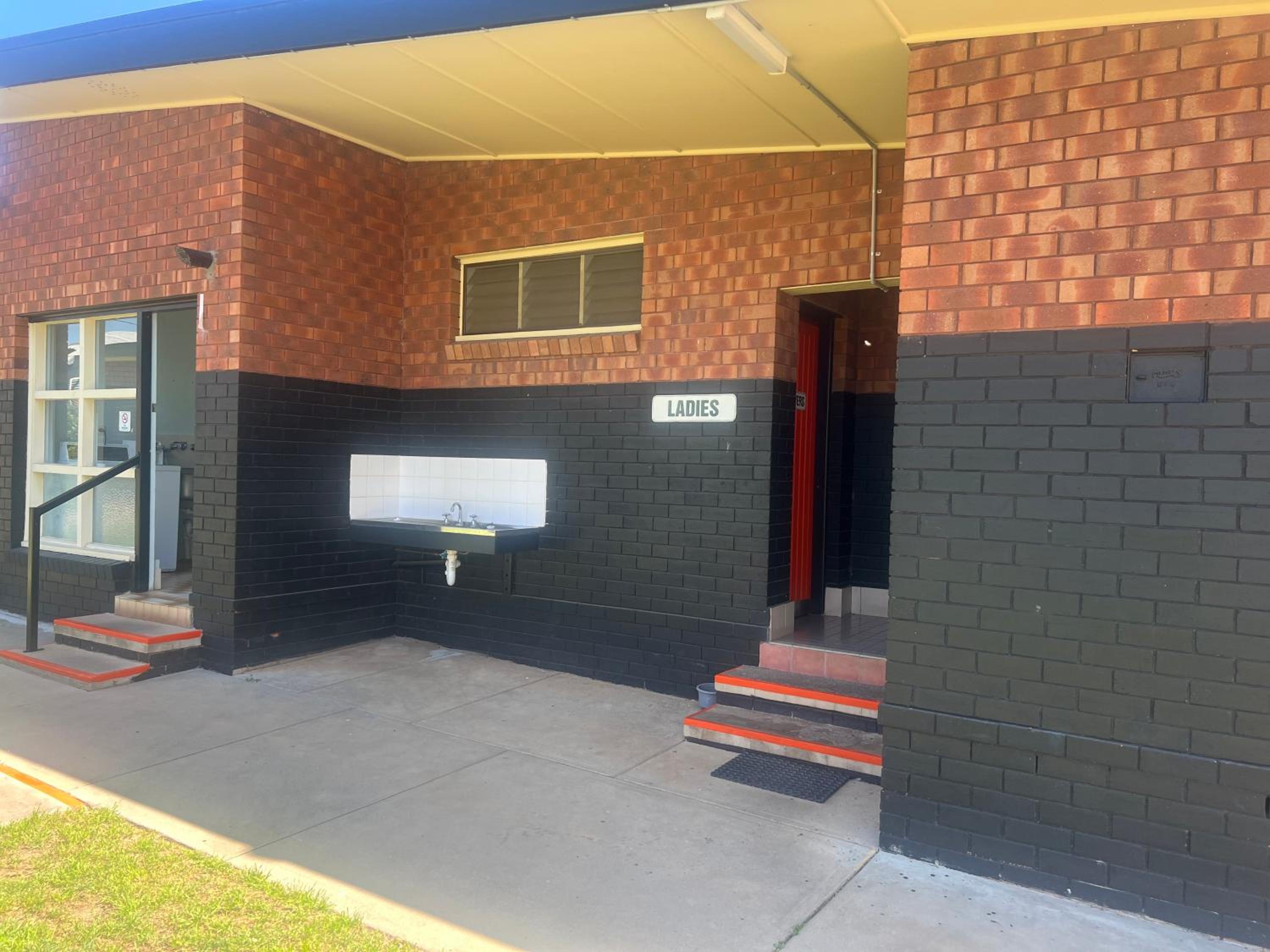 Basic Cabin (AMENITIES SEPARATE) photo 2