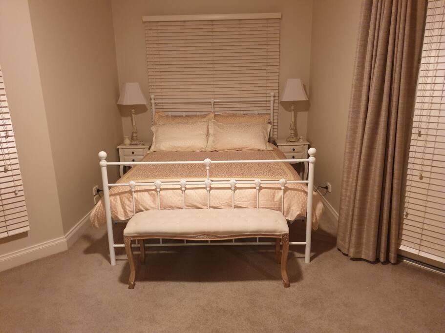 Three-Bedroom House photo 1