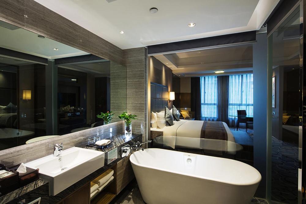 Superior Queen Room