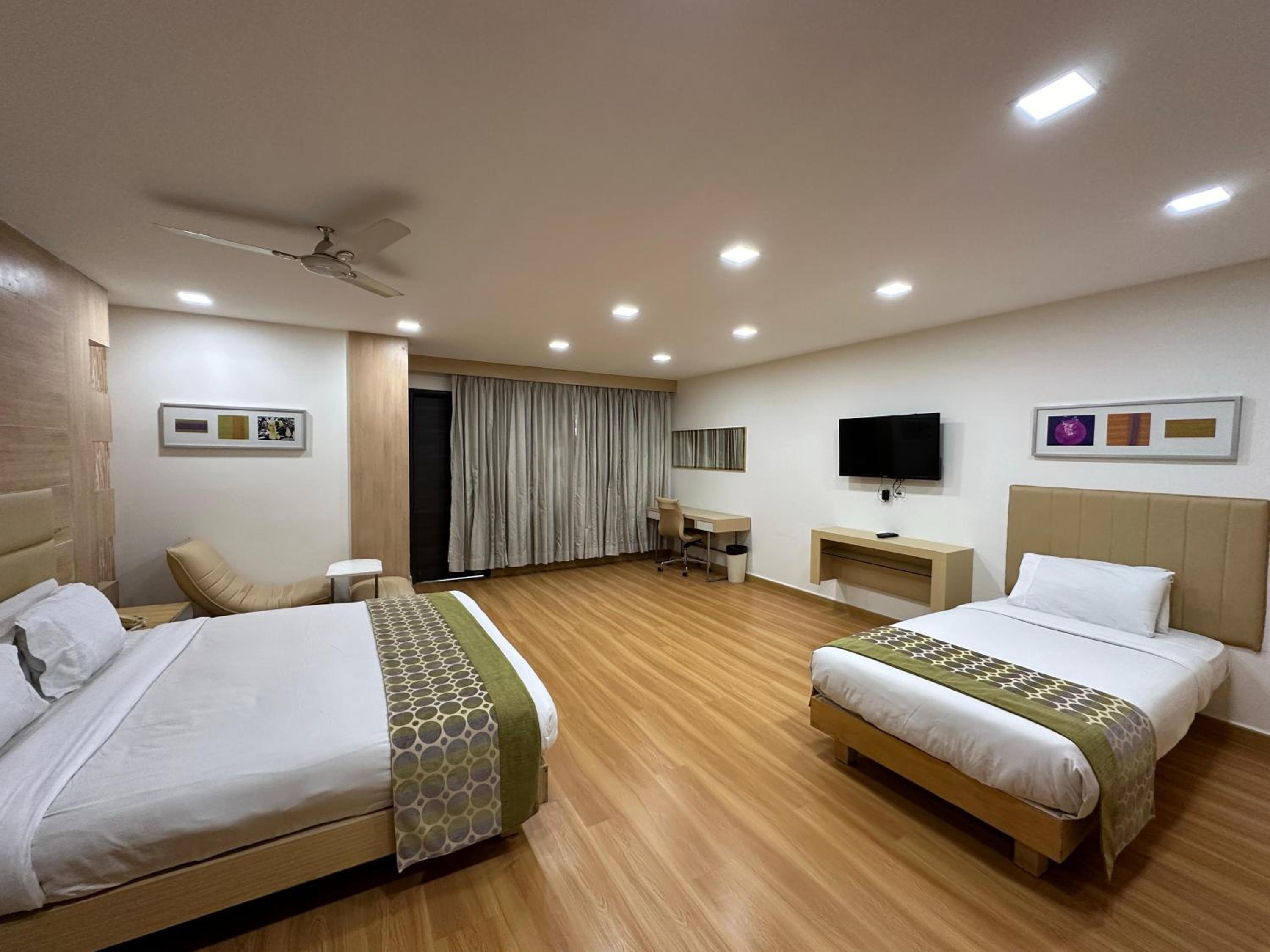 King Suite photo 2