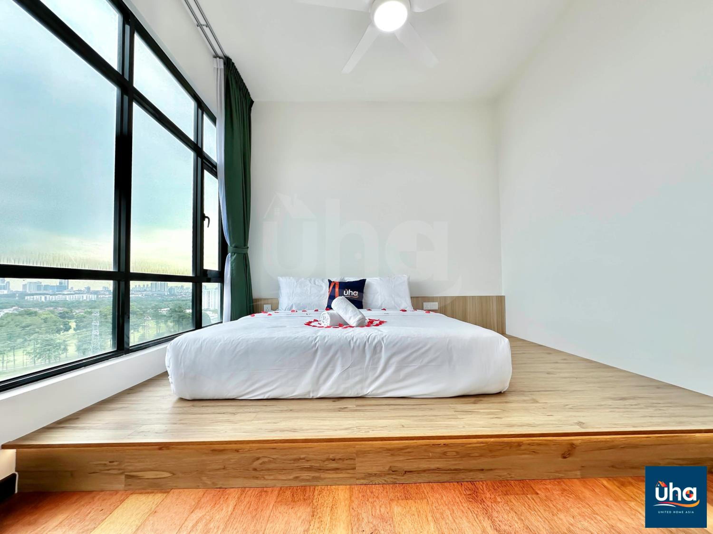 Two-Bedroom Apartment Two-Bedroom Apartment