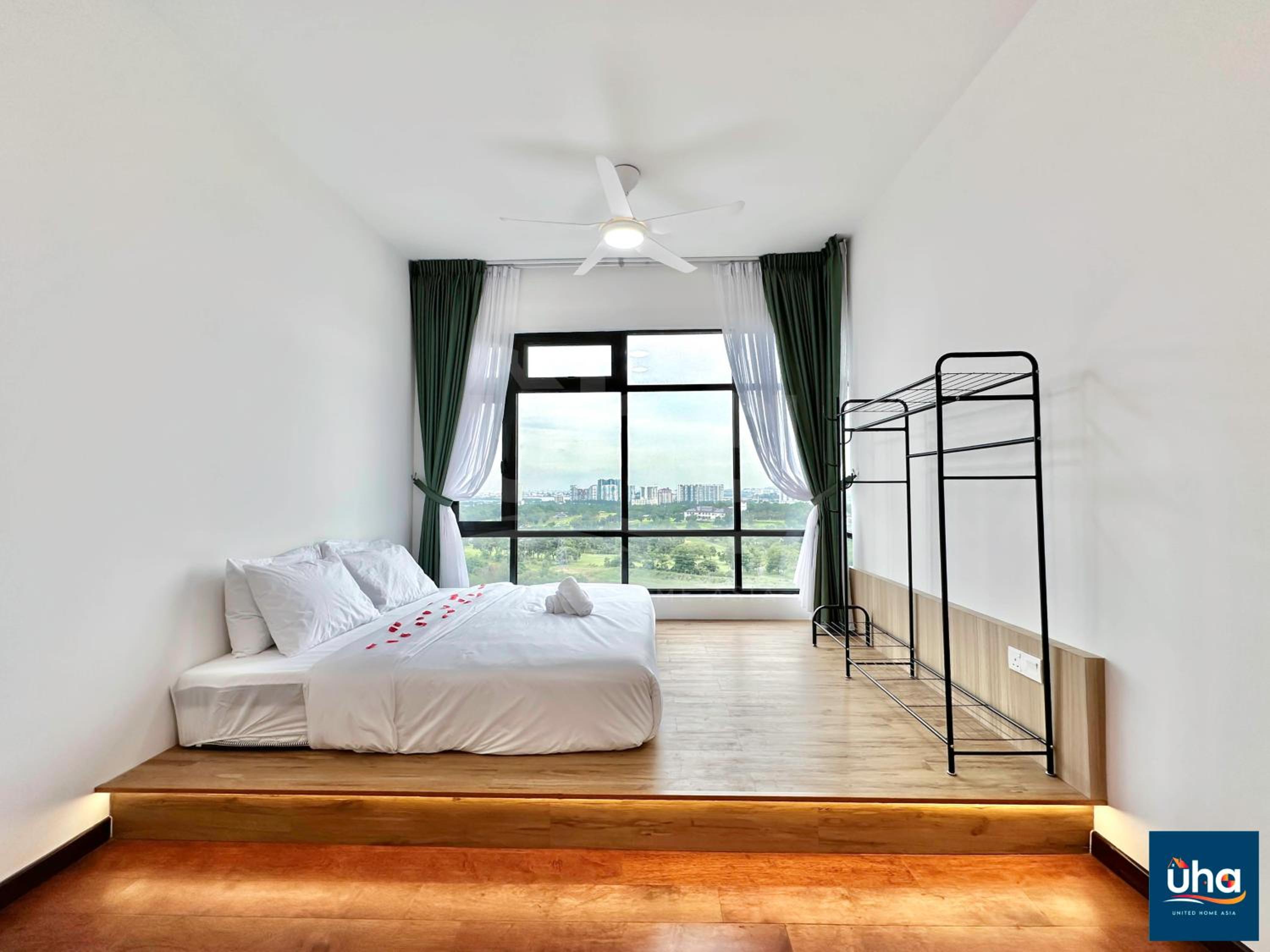 Two-Bedroom Apartment Two-Bedroom Apartment