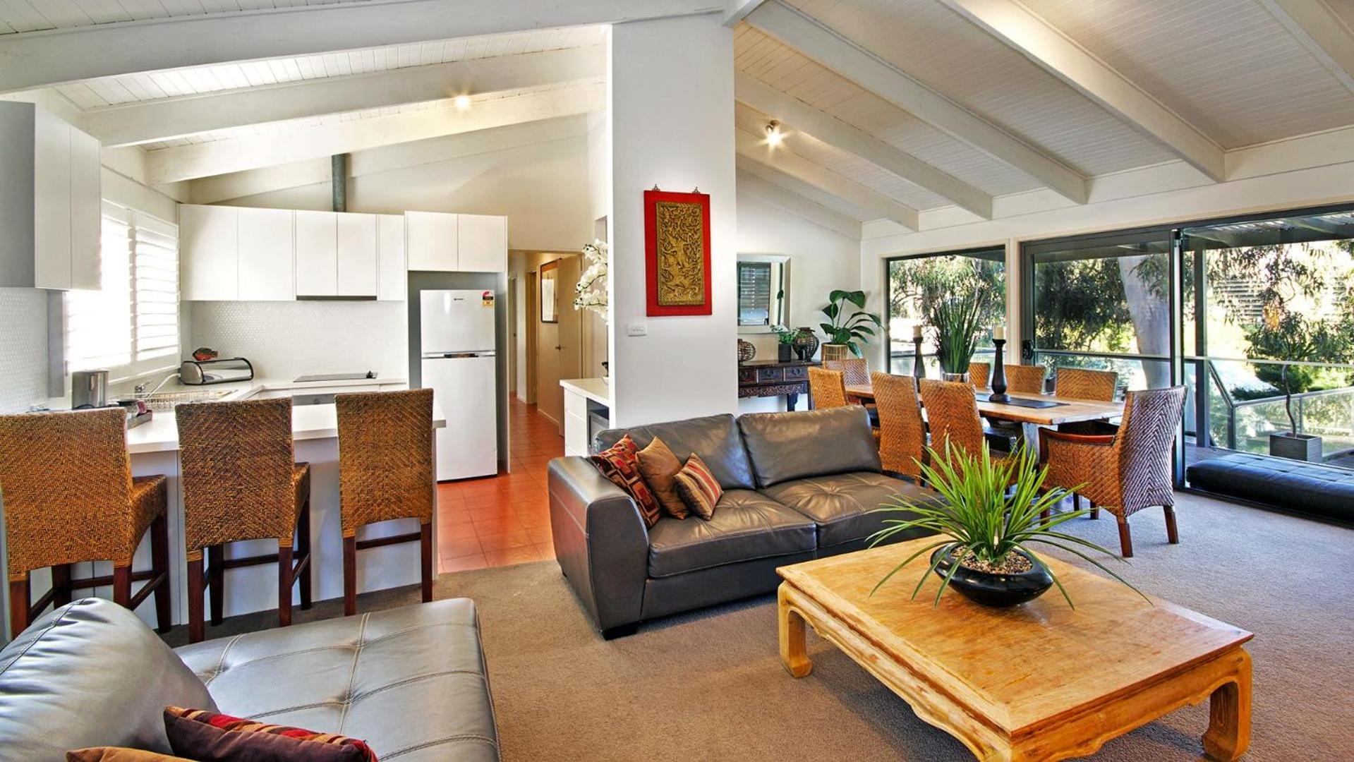 Three-Bedroom House photo 1