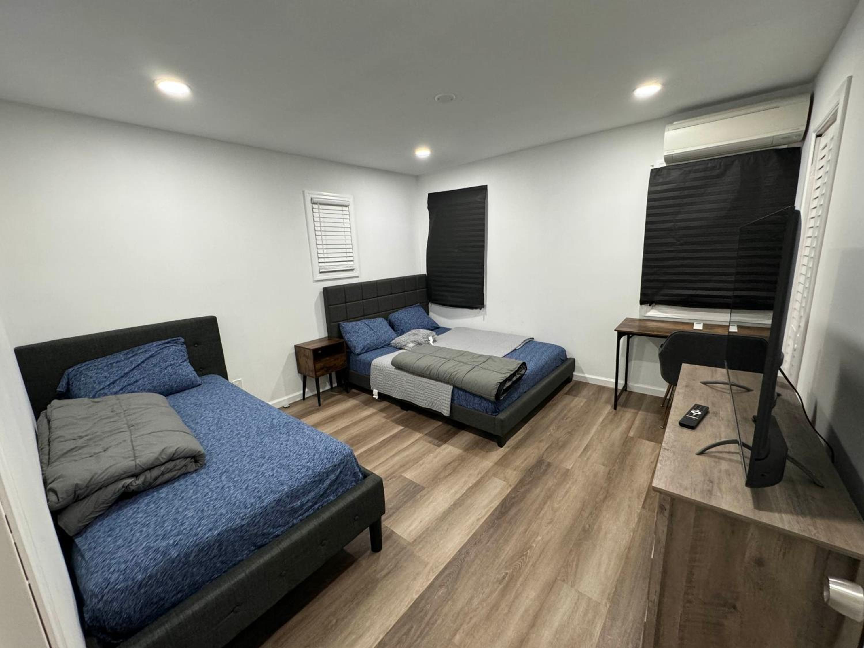 Three-Bedroom House photo 1