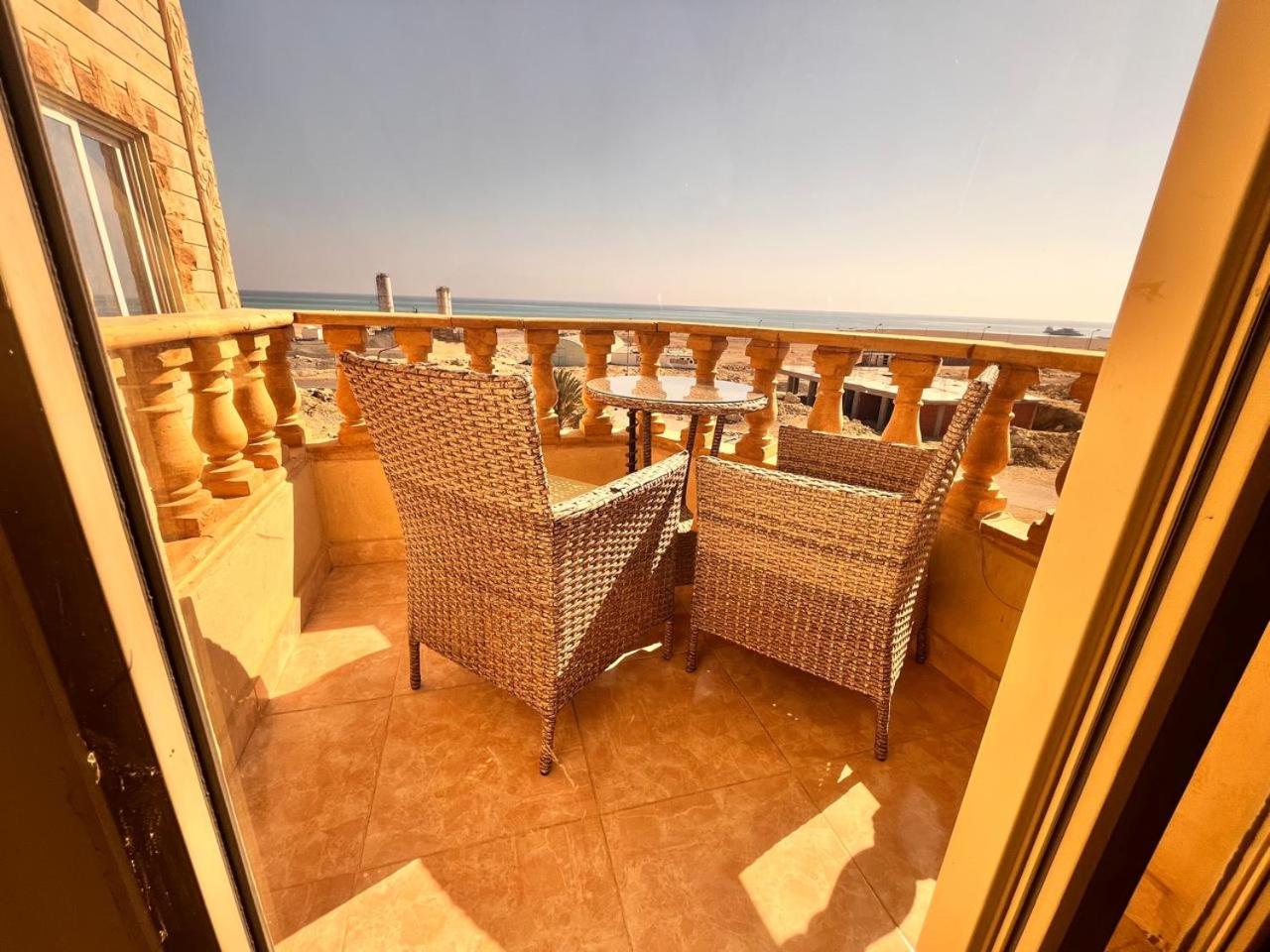 Suite with Sea View - Photo 2