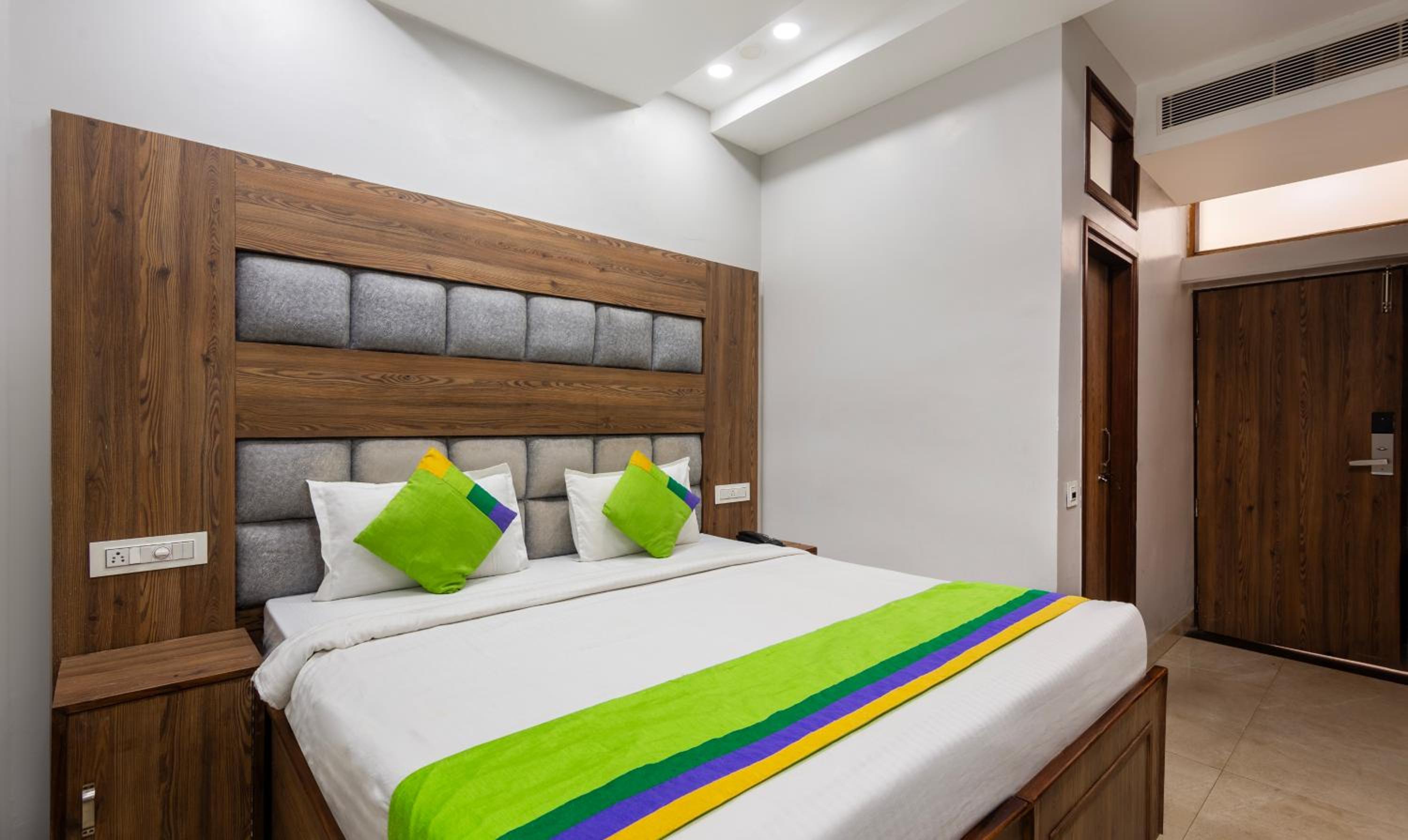 Economy Double Room photo 1