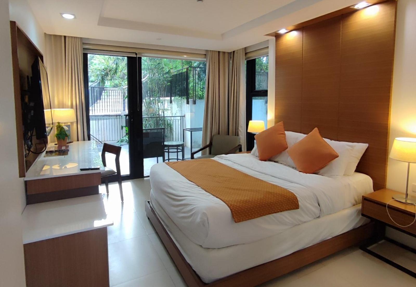 Executive Suites Queen photo 1