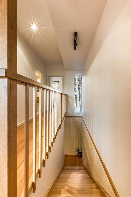 Three-Bedroom House photo 3