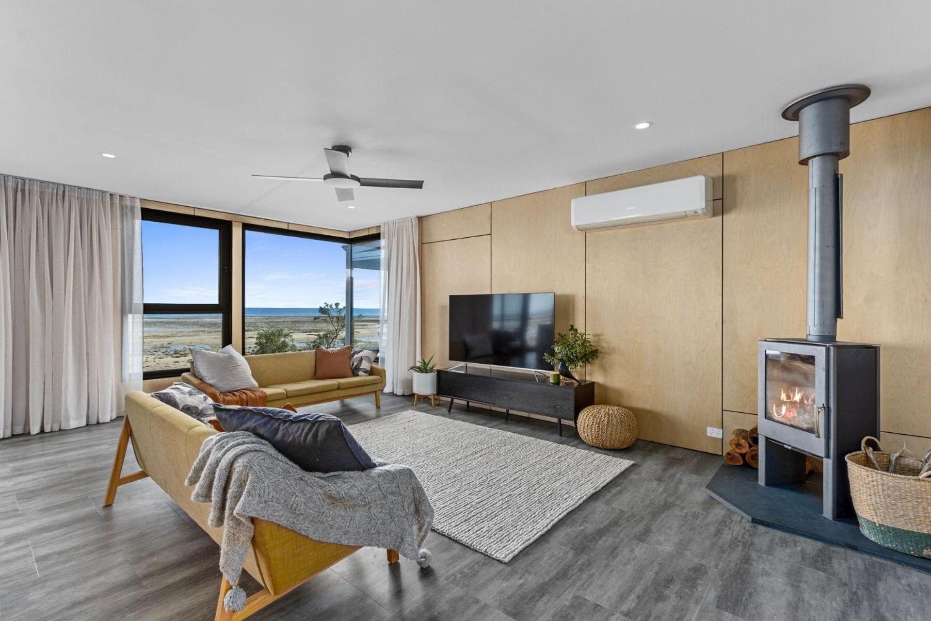 Three-Bedroom Holiday Home  photo 1