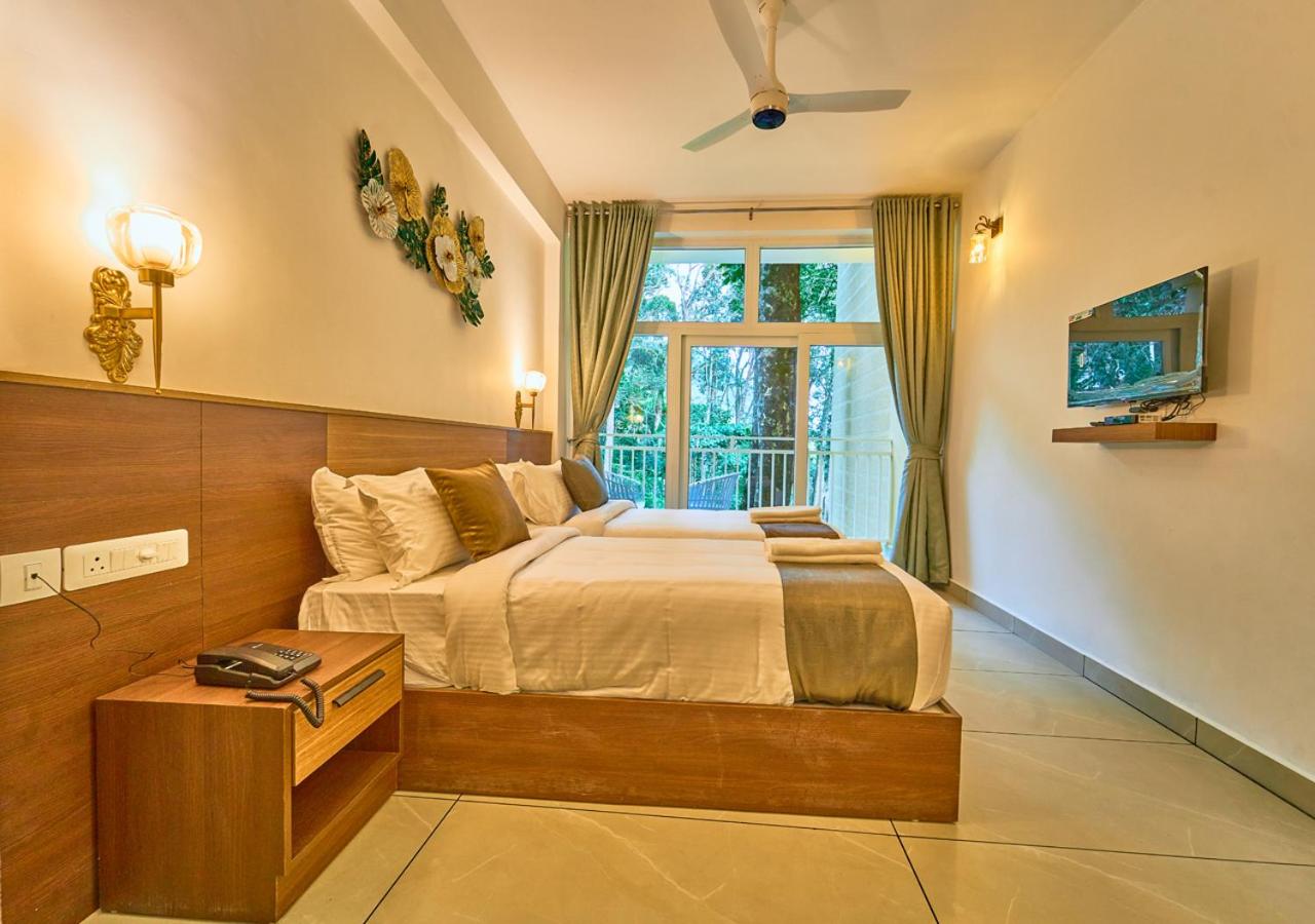 Premium Room - Photo 12