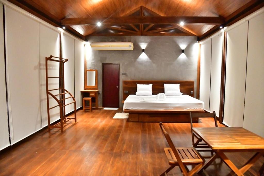 Double Room With Lake View photo 2