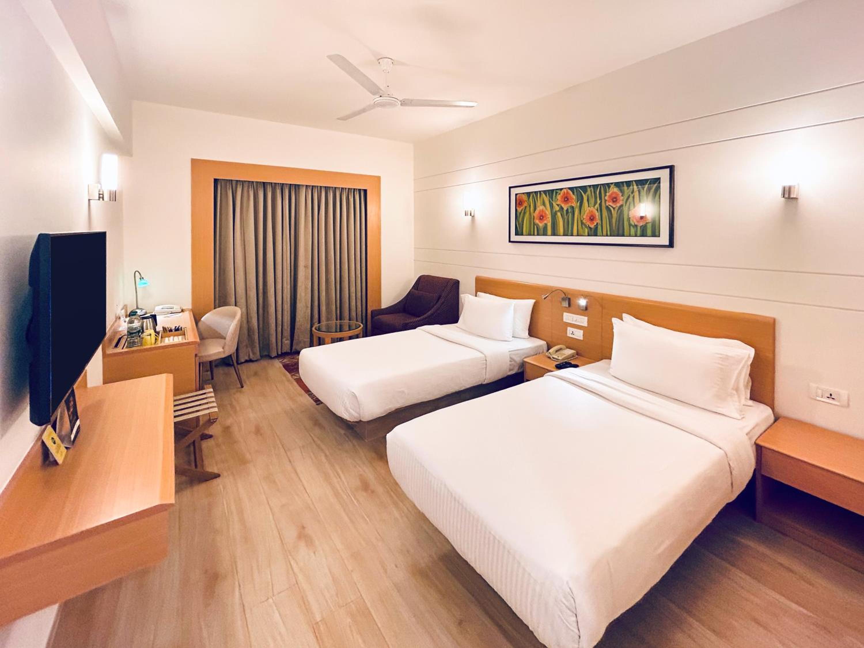 Business Twin Room photo 2