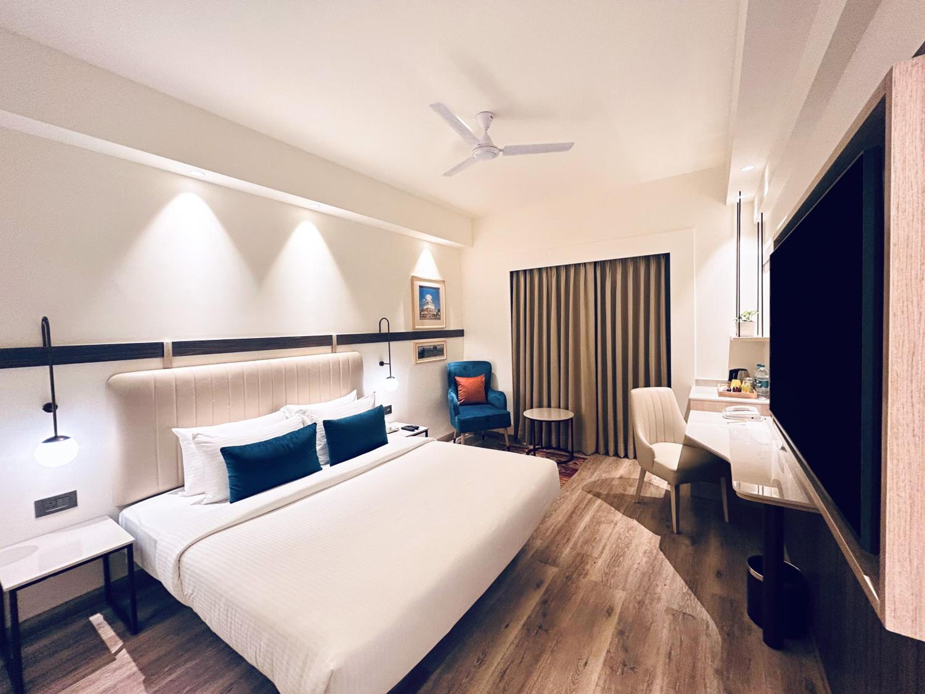 Executive King Room photo 2