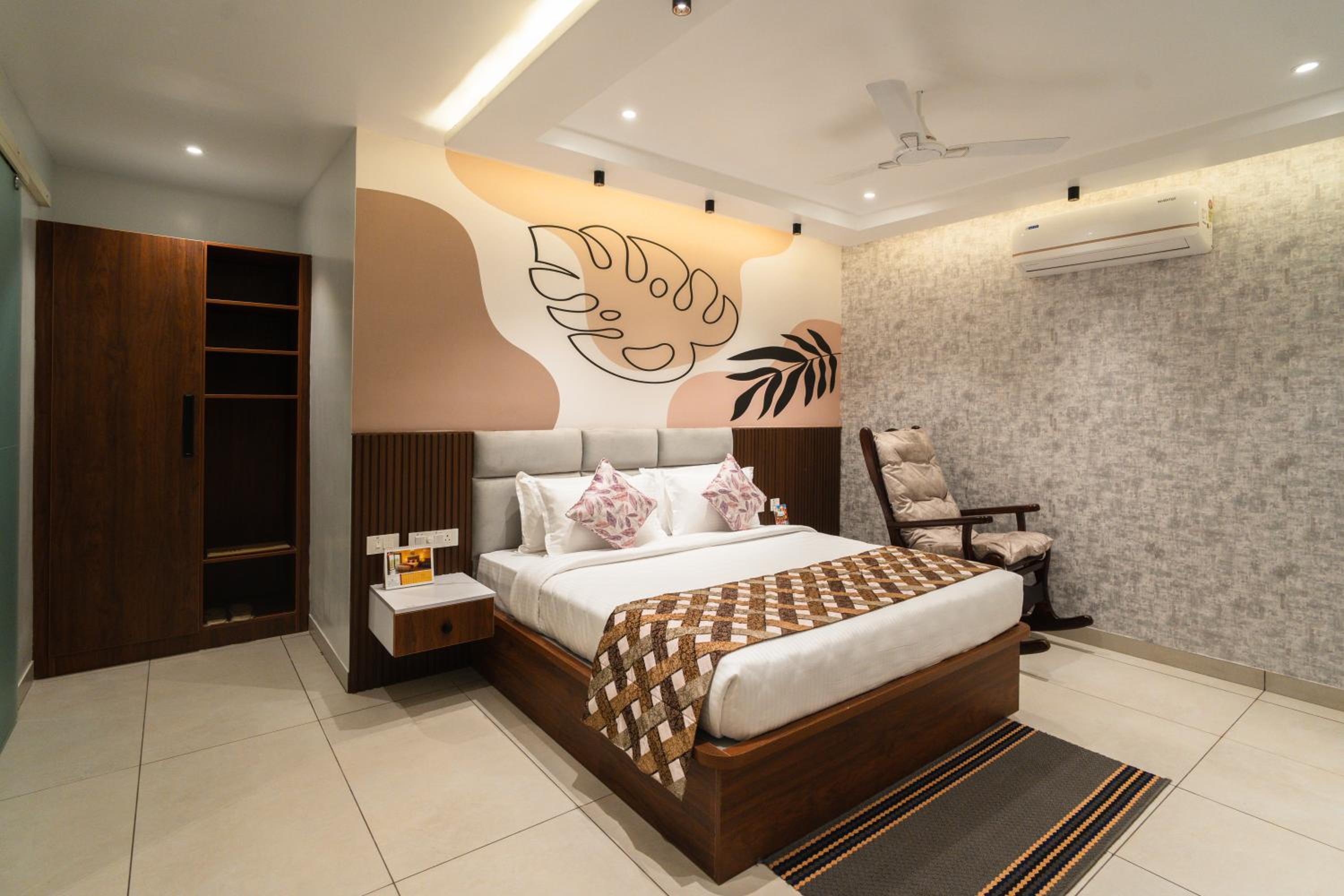Grandeur Suite photo 3