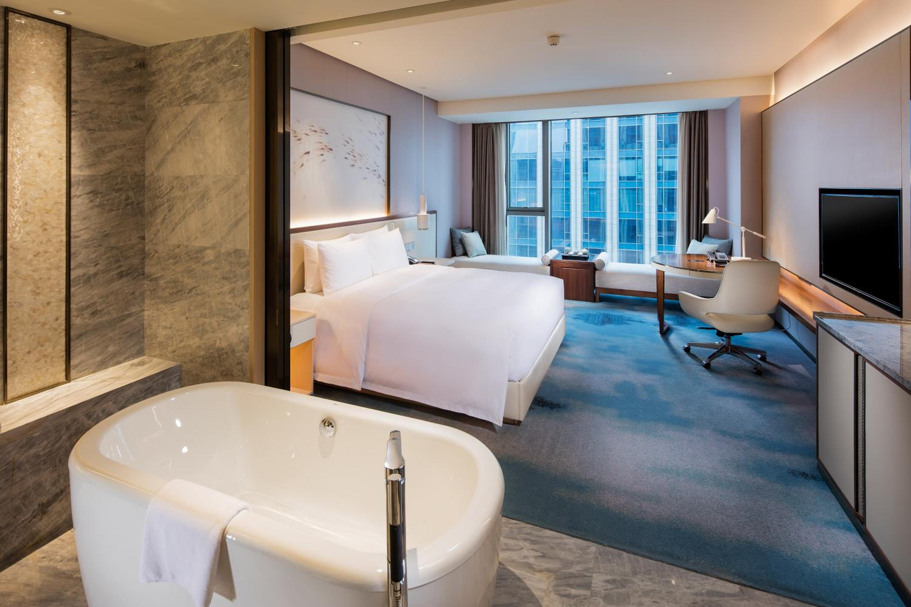 King Room - Mobility Accessible