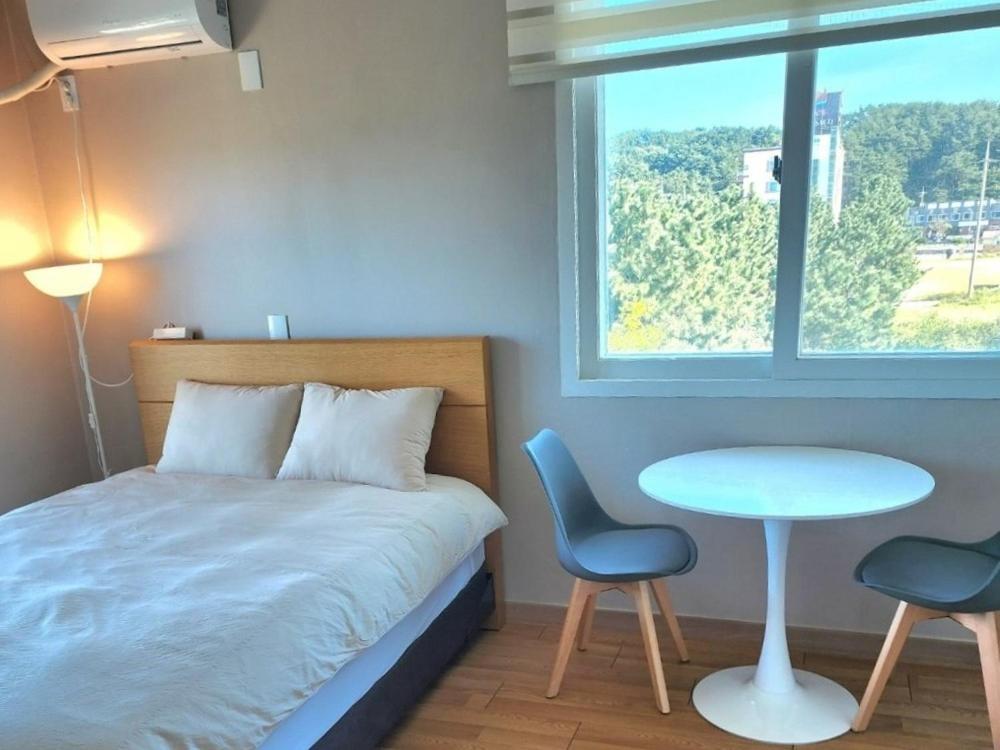 Double Room with Sea View photo 2