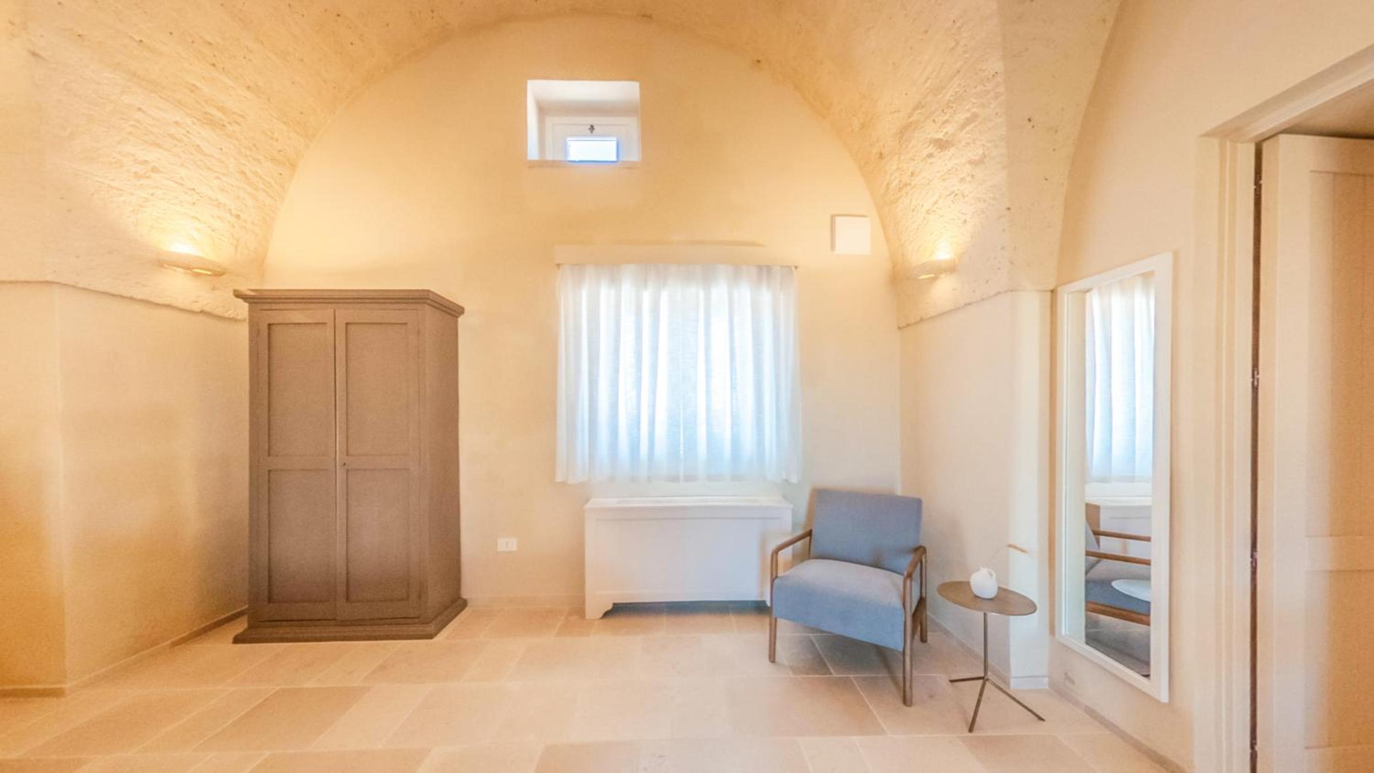 Double Room with Bath photo 2
