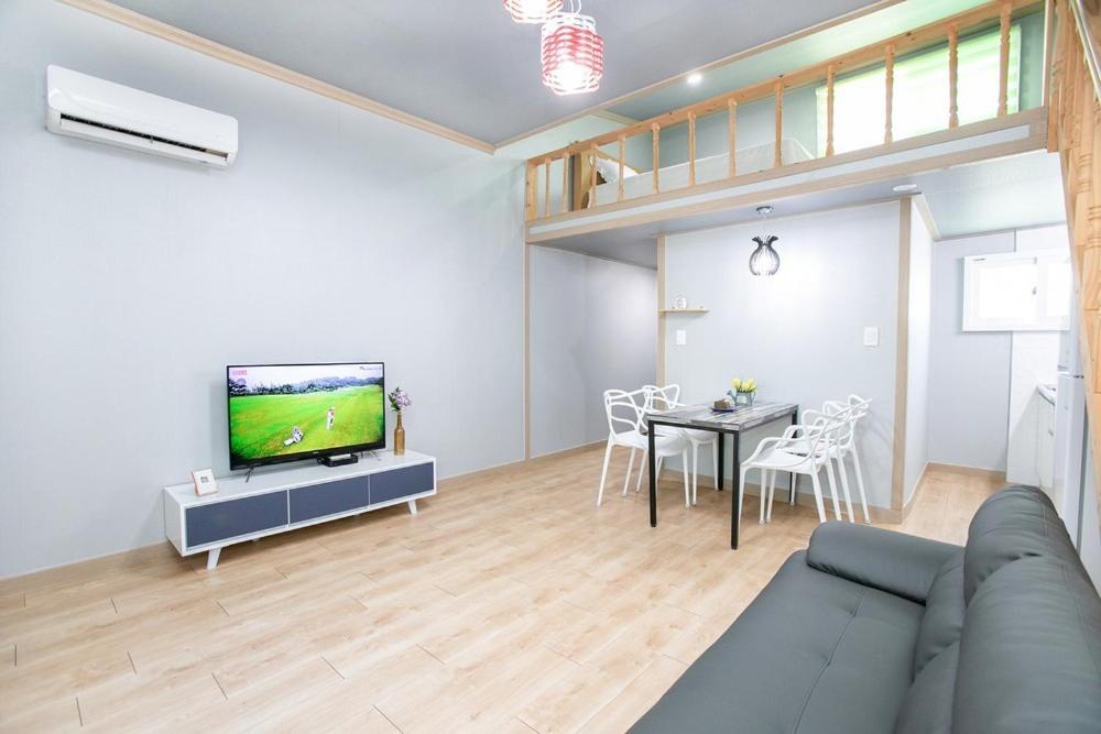 Double Room 2 photo 1