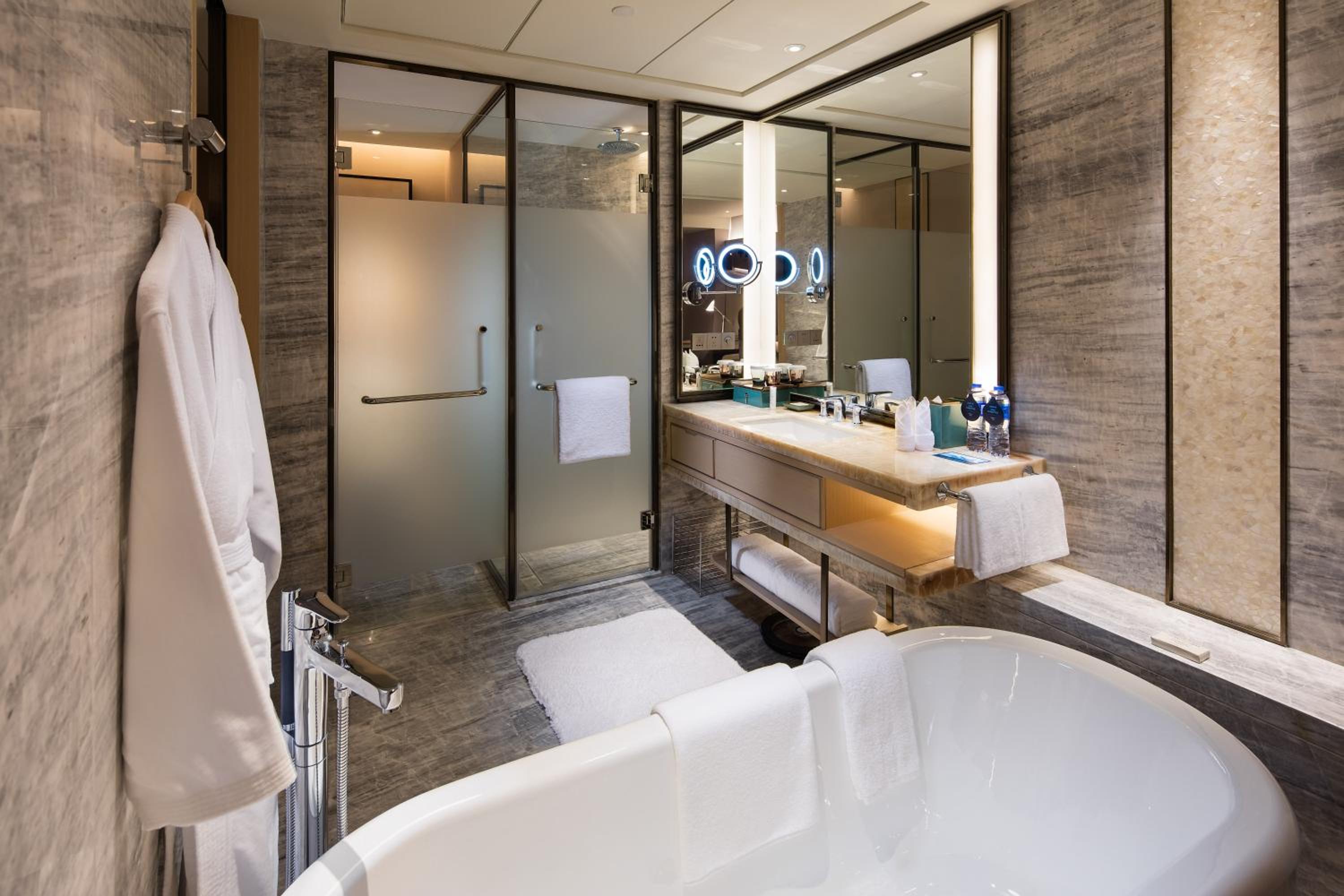 Executive Twin Room with Lounge Access