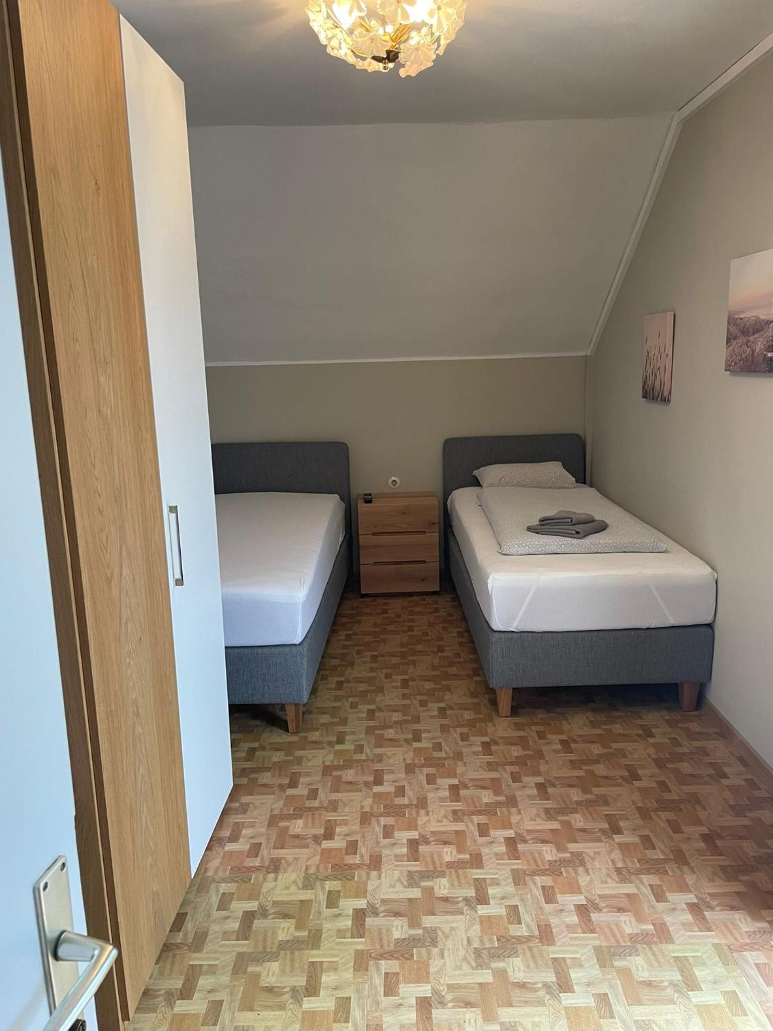 Twin Room with Private External Bathroom
