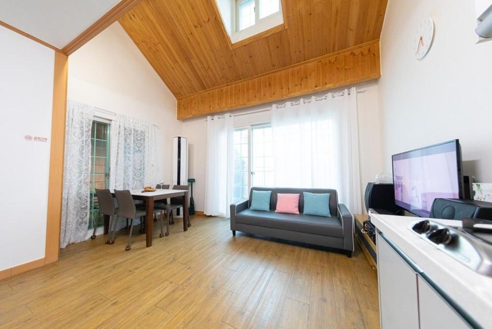 Double or Twin Room photo 1