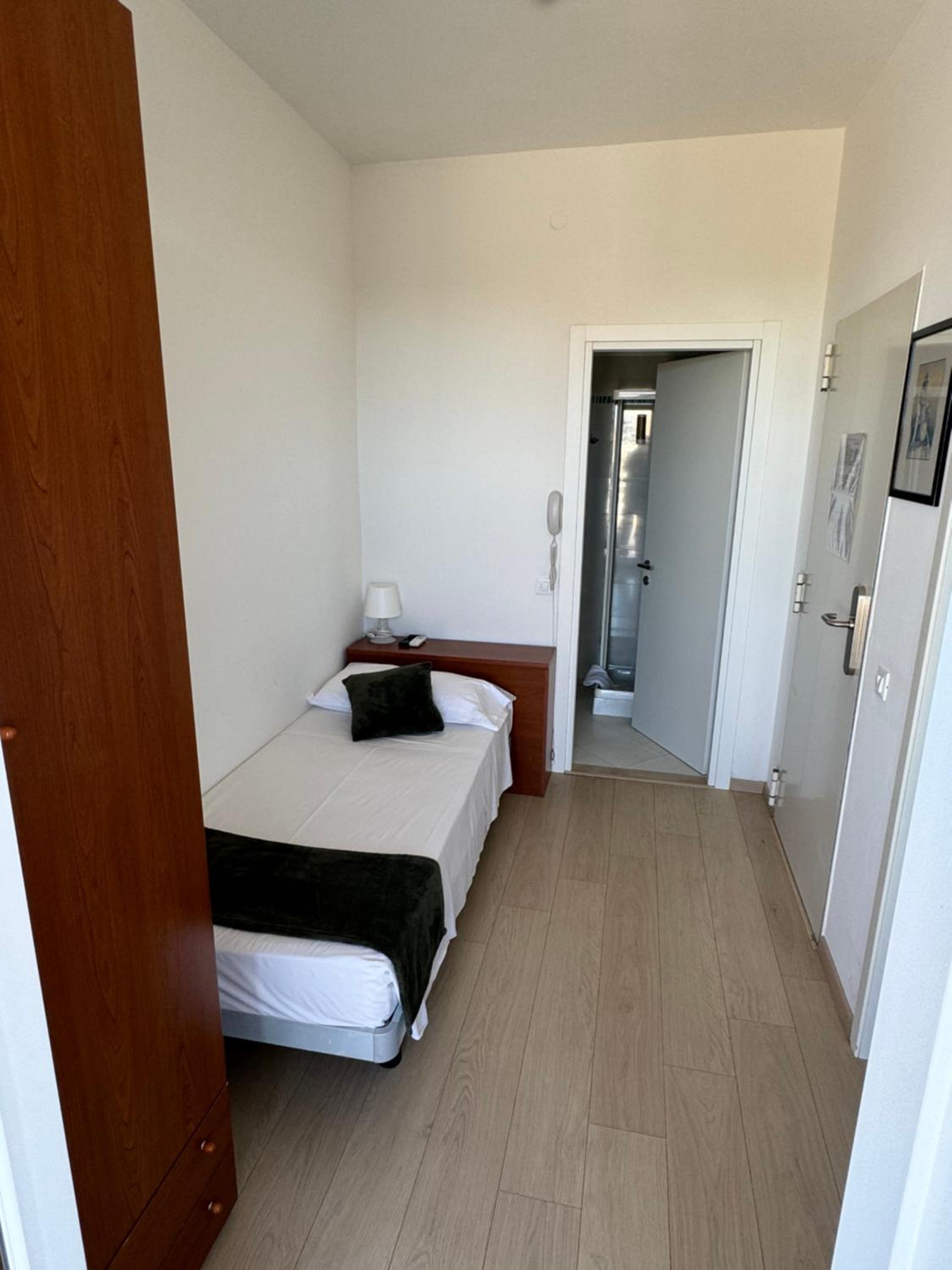 Superior Single Room photo 3