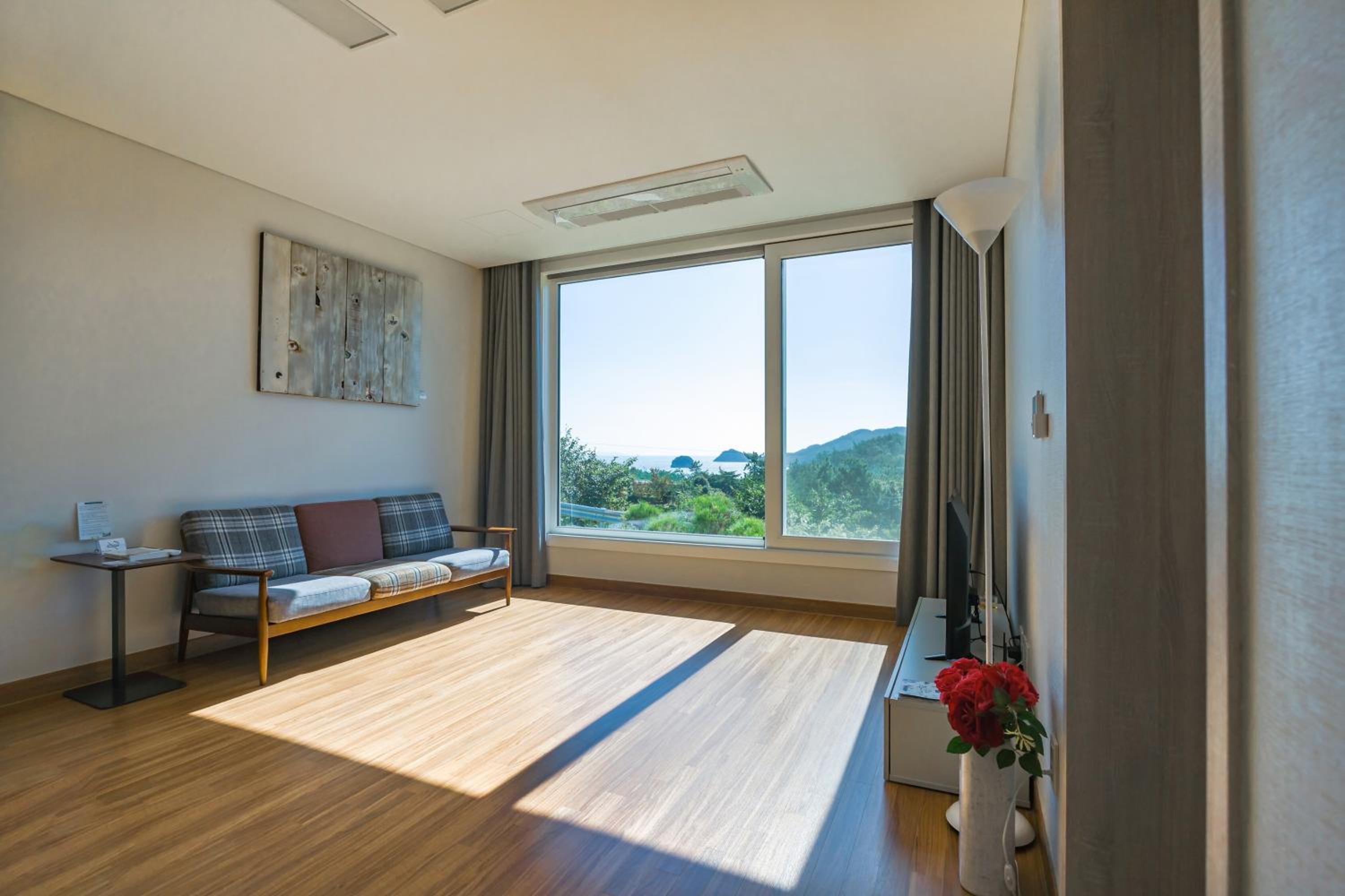 Quadruple Room photo 1